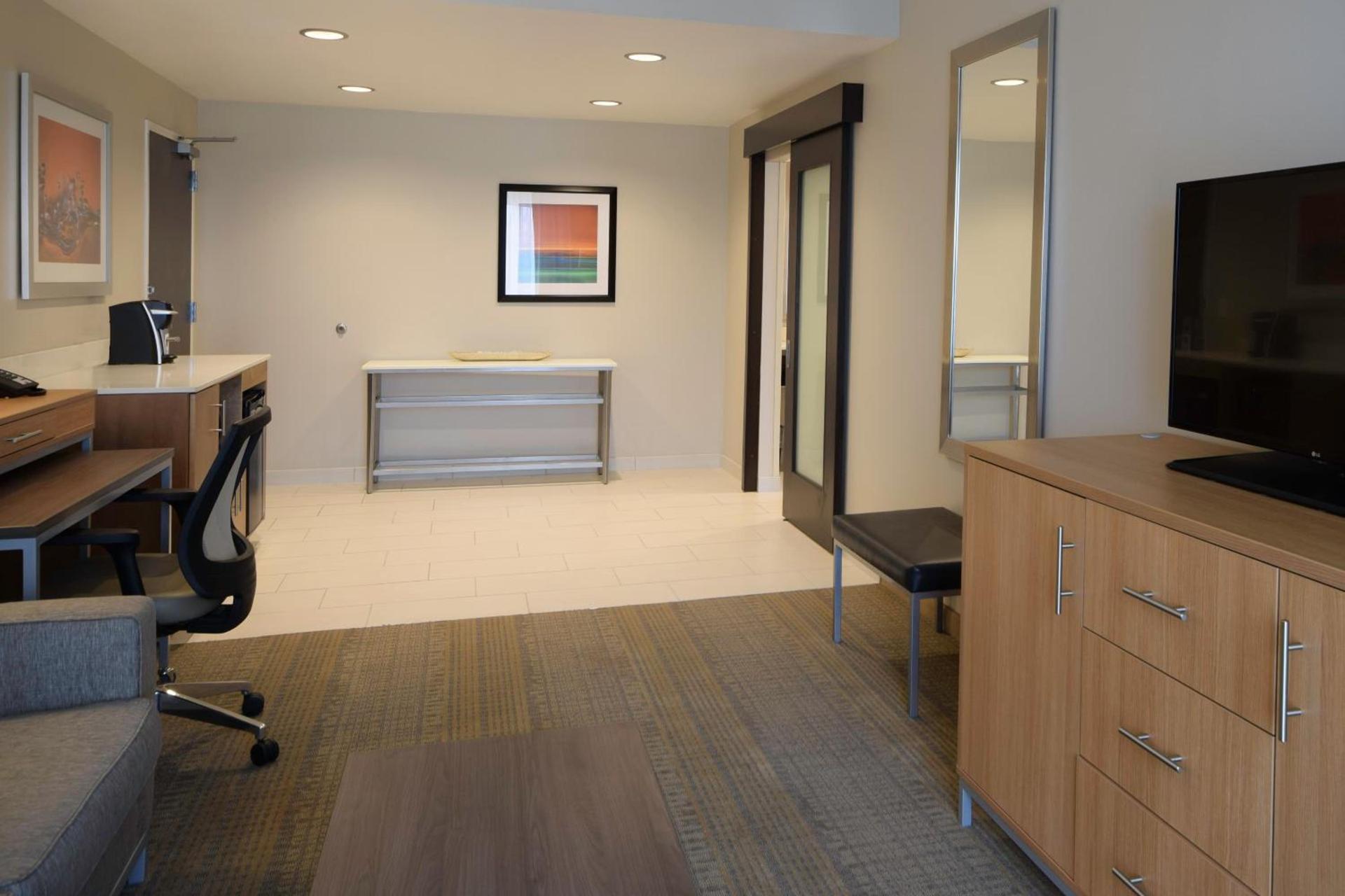 Holiday Inn Cincinnati North West Chester by IHG photo 45
