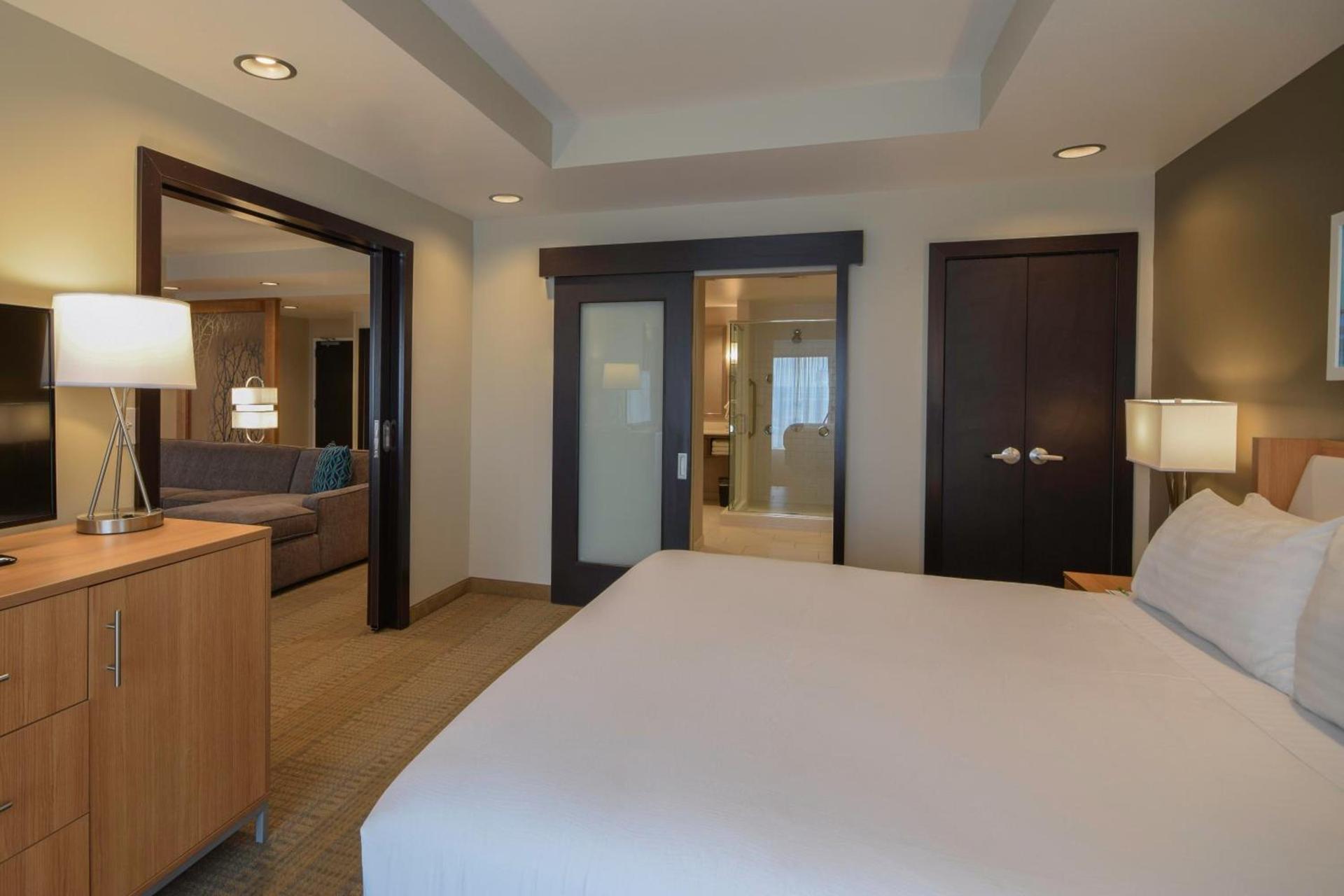 Holiday Inn Cincinnati North West Chester by IHG photo 57