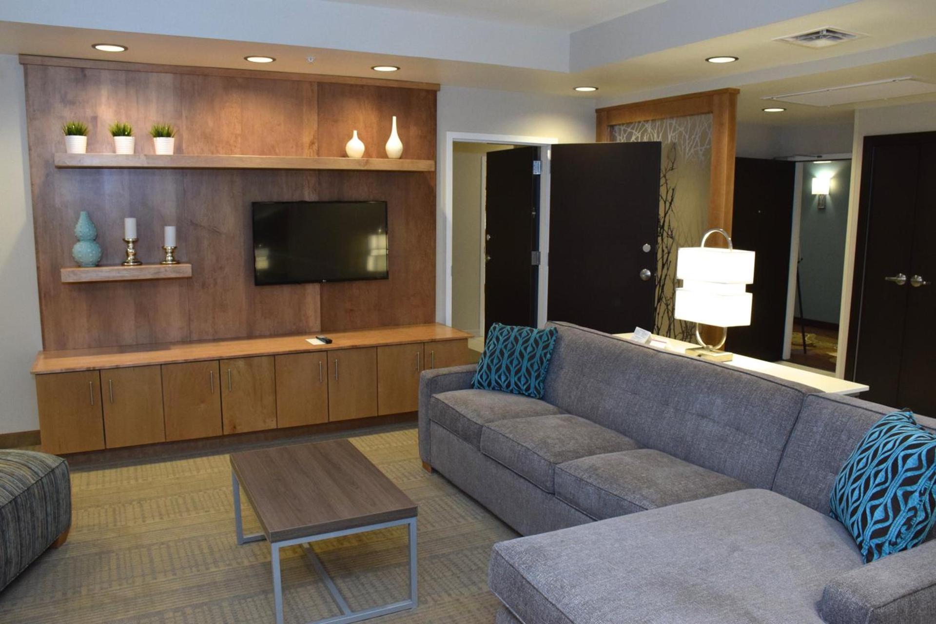 Holiday Inn Cincinnati North West Chester by IHG photo 55