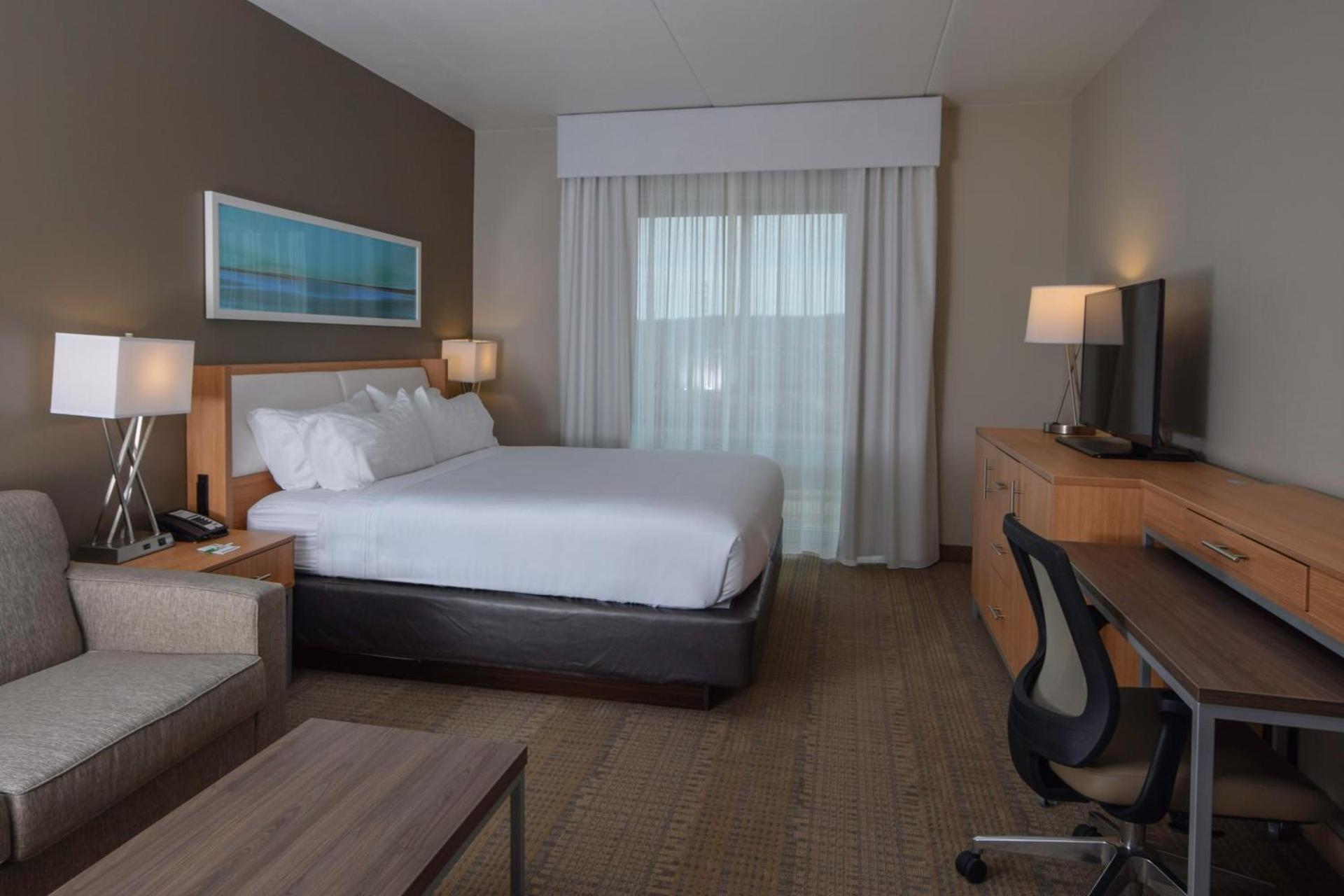 Holiday Inn Cincinnati North West Chester by IHG photo 53
