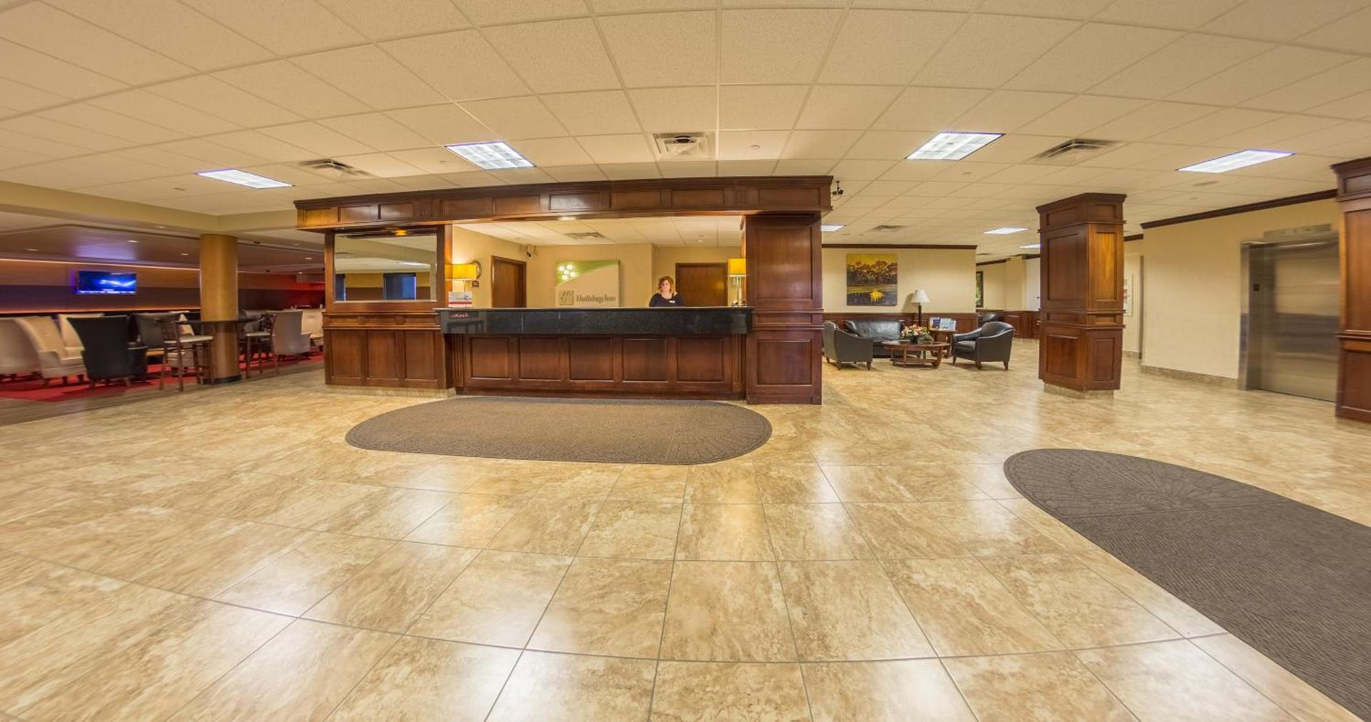 Holiday Inn Des Moines-Airport Conf Center by IHG photo 13