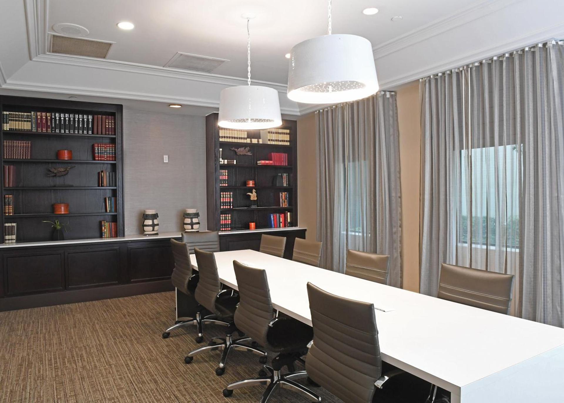 Holiday Inn Irving Las Colinas by IHG photo 16