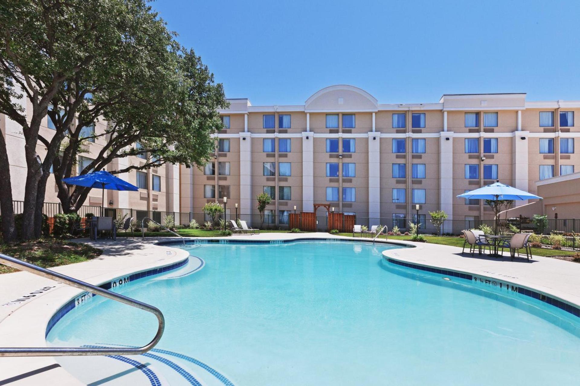 Kozy Hotel Dallas DFW Airport Area West photo 25
