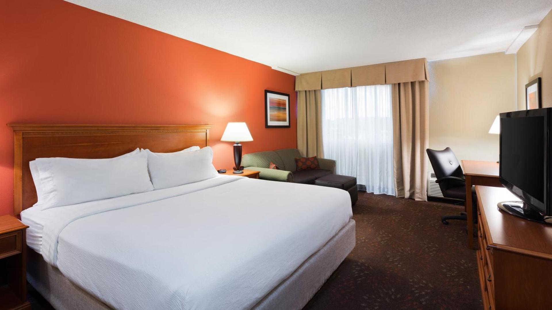 Holiday Inn Cincinnati-Riverfront by IHG photo 18