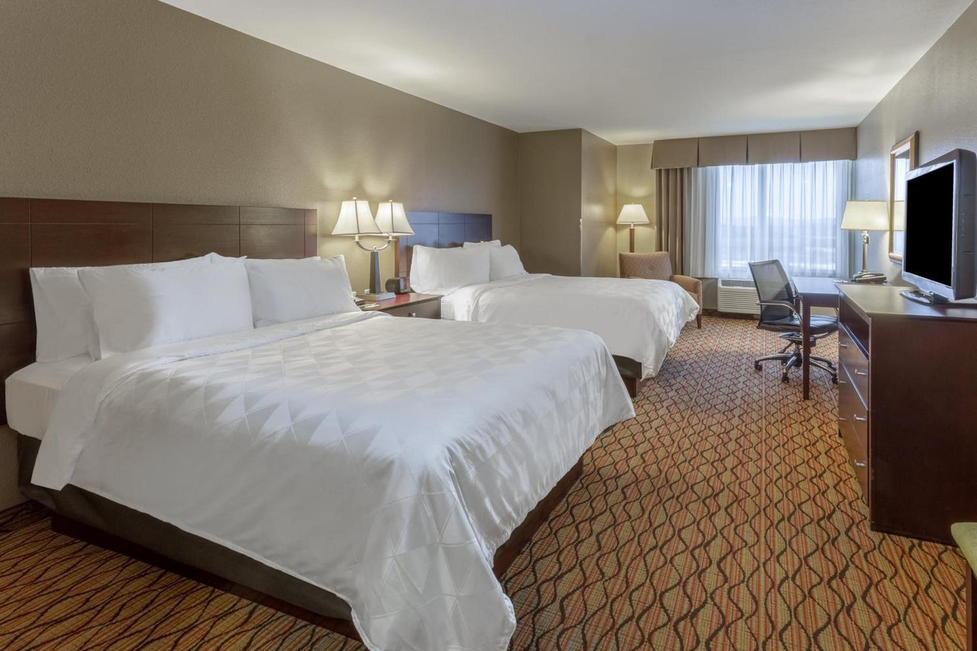 Holiday Inn Eau Claire South I-94 by IHG photo 35
