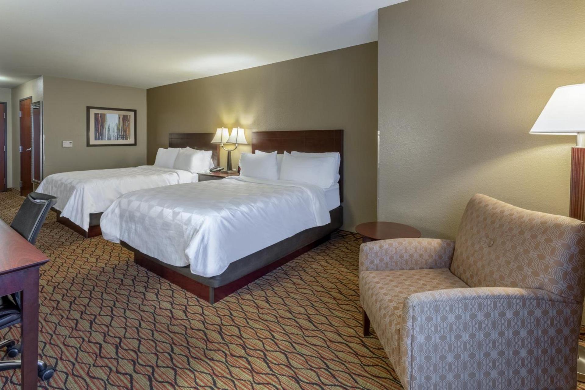 Holiday Inn Eau Claire South I-94 by IHG photo 42