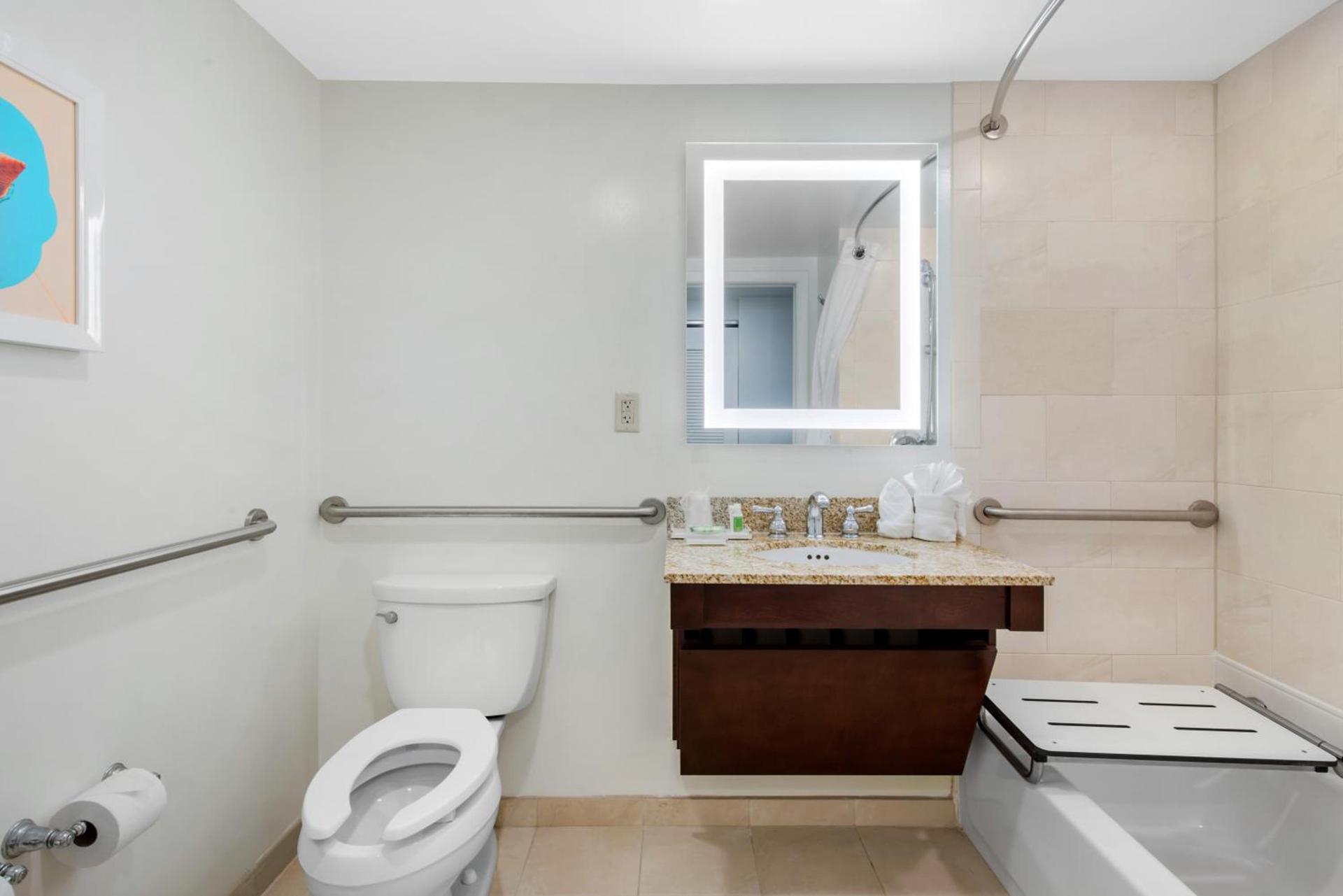 Holiday Inn Orlando – Disney Springs® Area by IHG photo 6