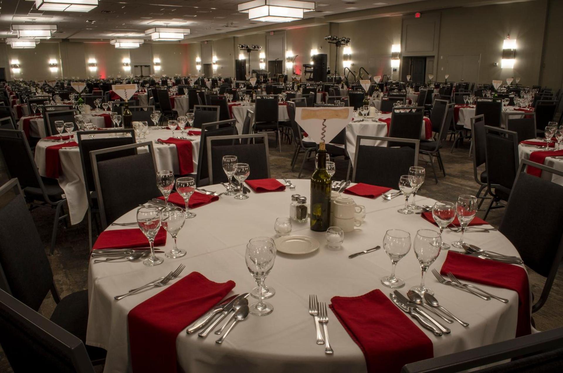 Holiday Inn Fargo by IHG photo 7