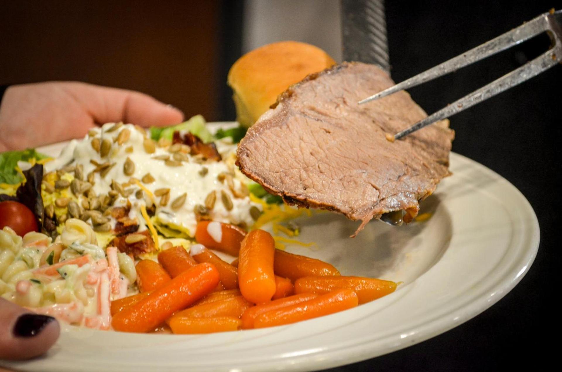 Holiday Inn Fargo by IHG photo 38