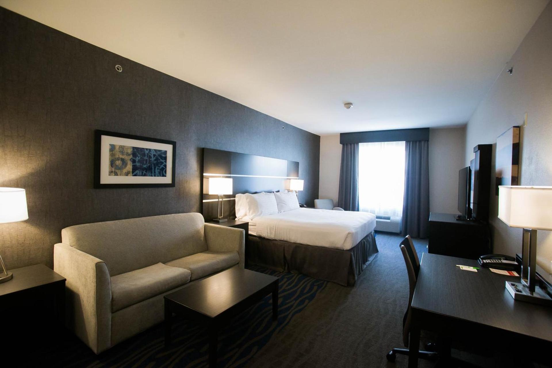 Holiday Inn Longview - North by IHG photo 42