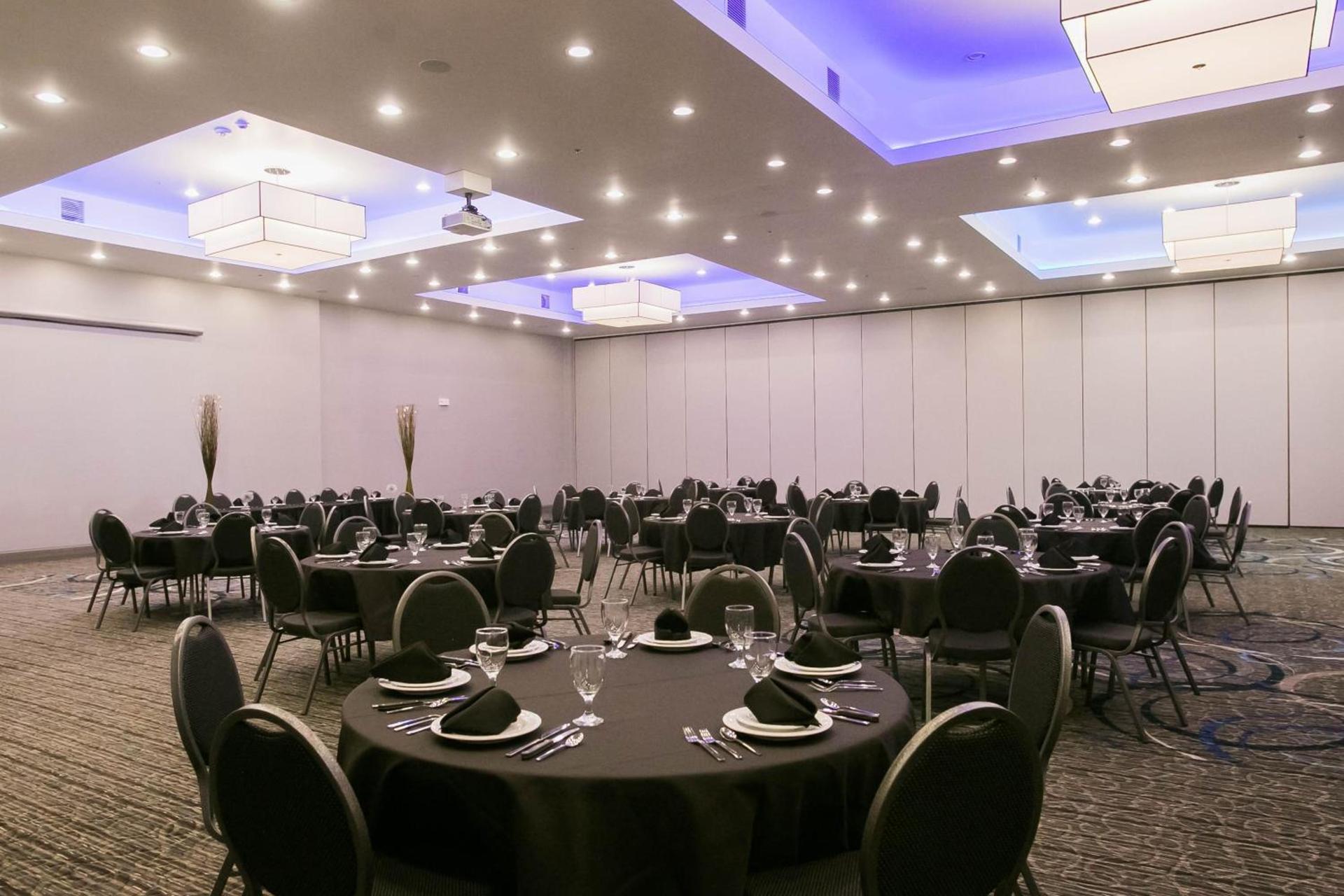 Holiday Inn Longview - North by IHG photo 12