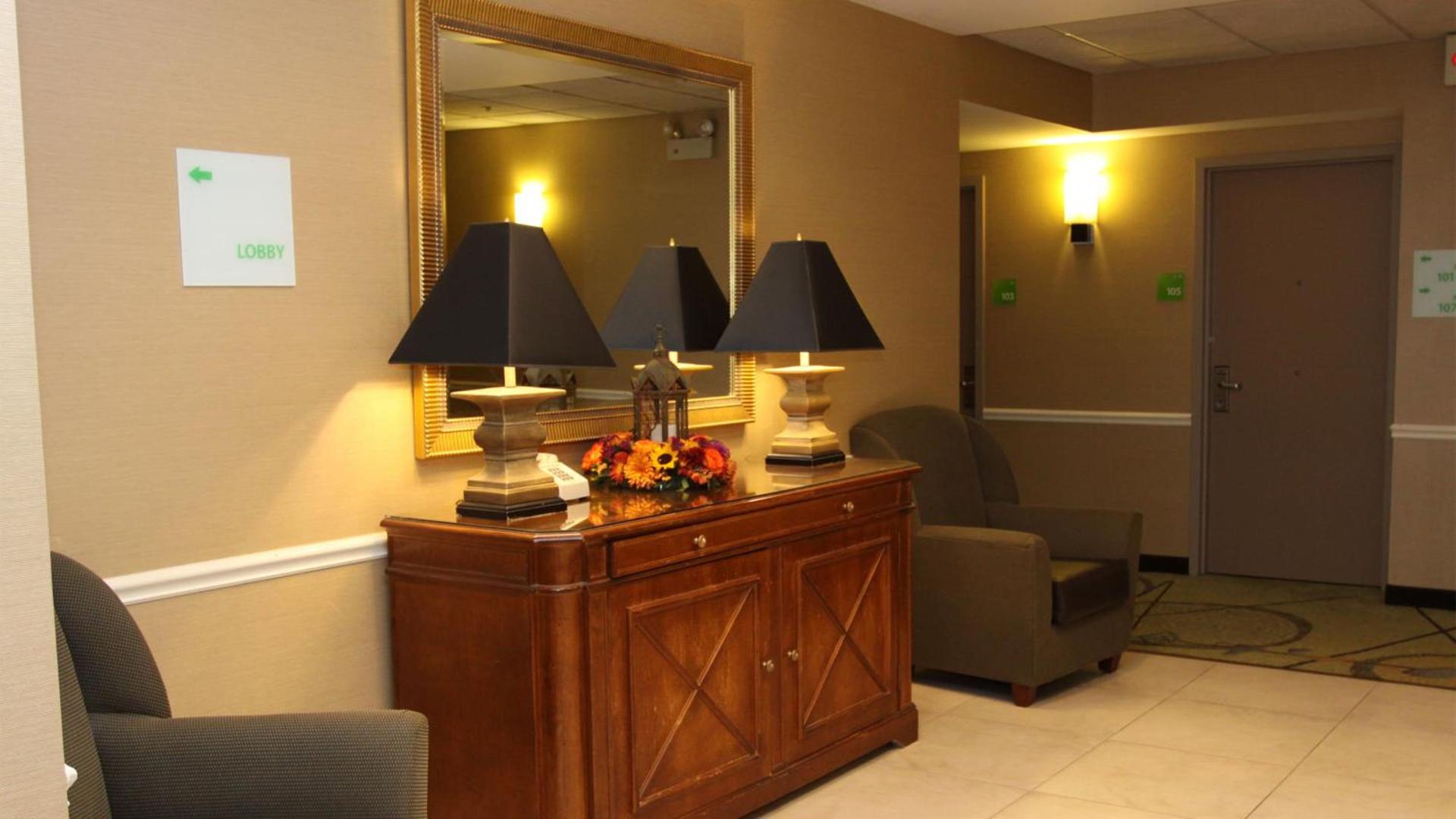 Holiday Inn Budd Lake - Rockaway Area by IHG photo 14