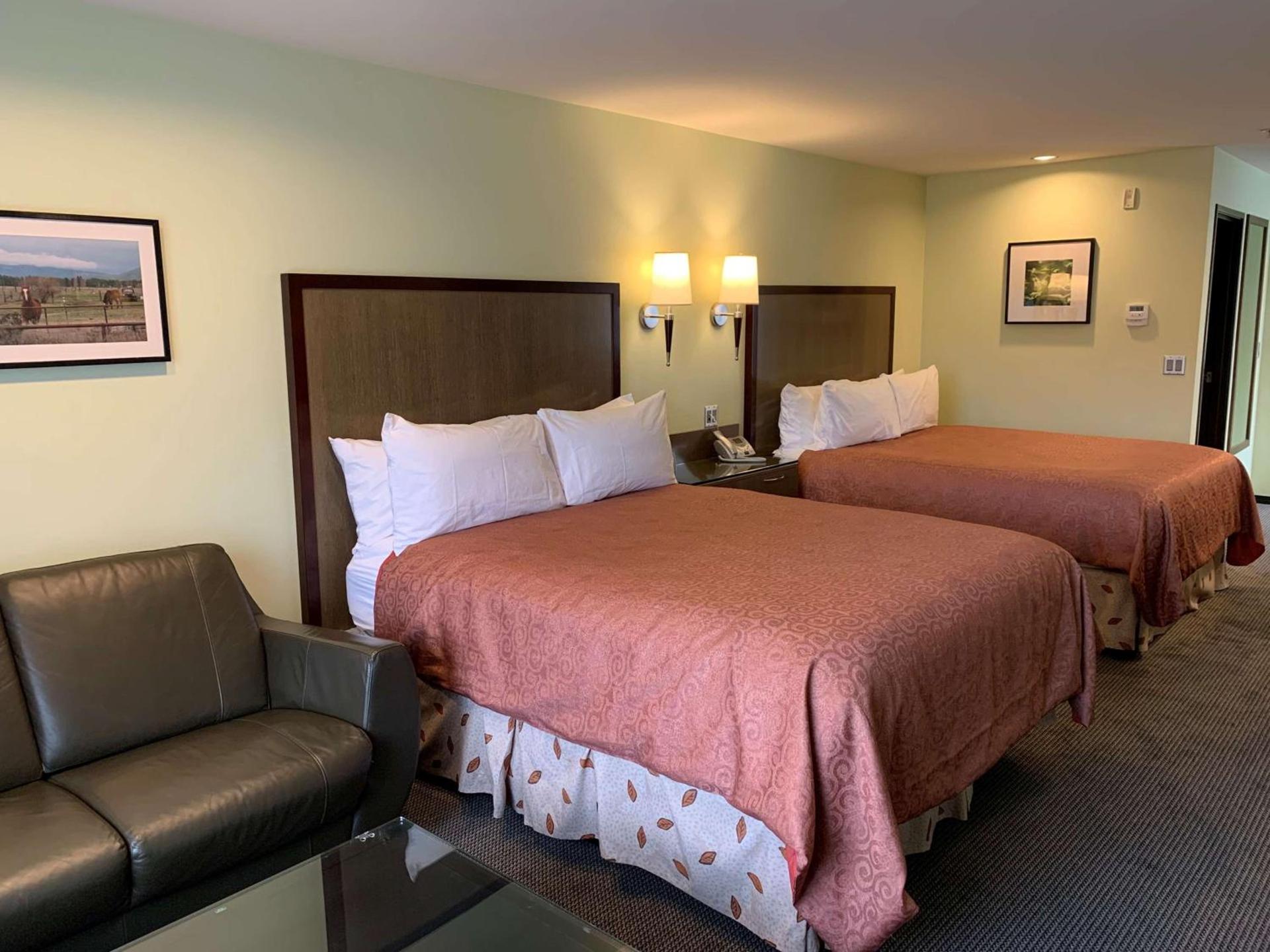 Best Western Snowcap Lodge photo 6