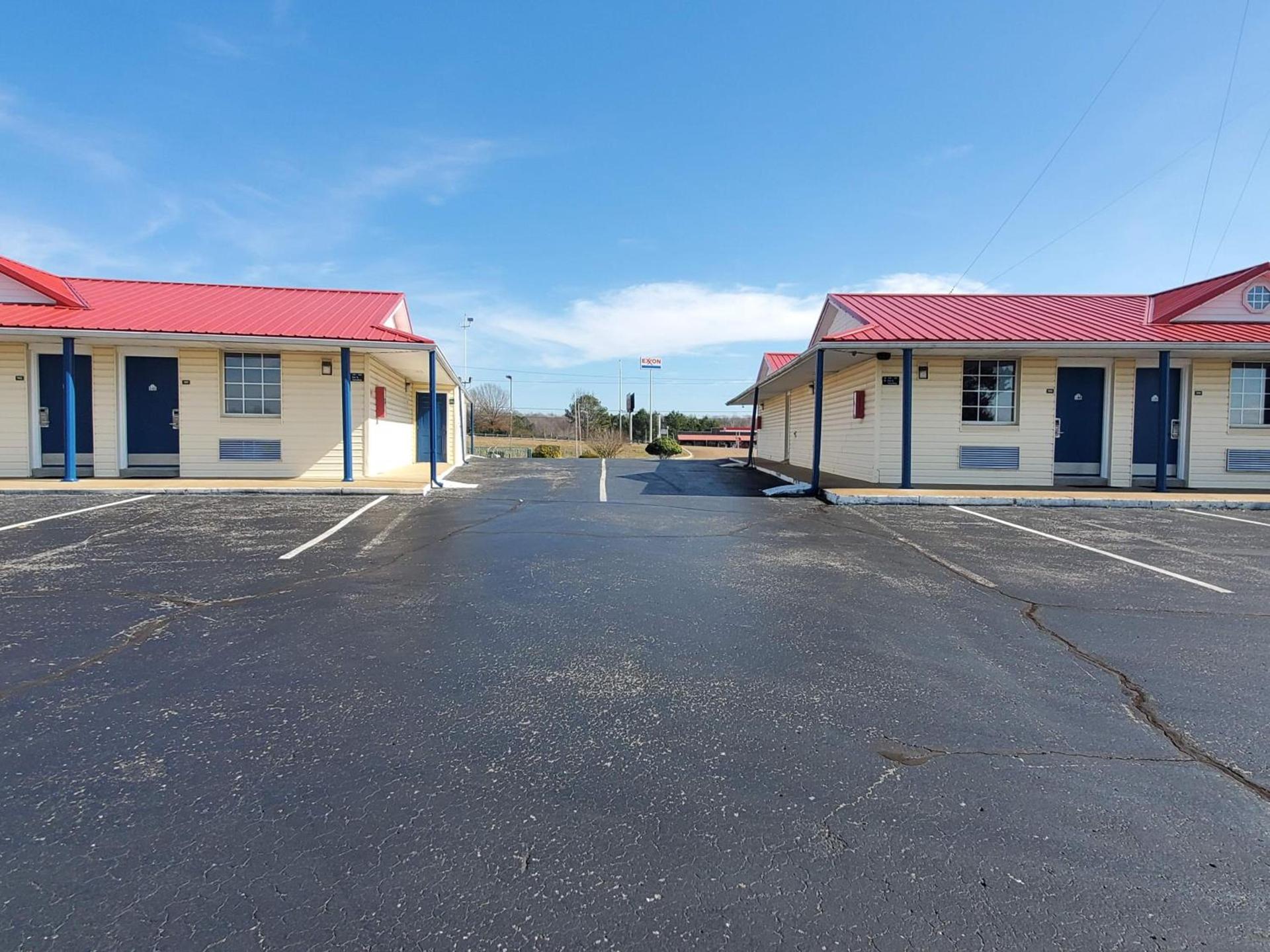 Americas Best Value Inn Wildersville photo 6