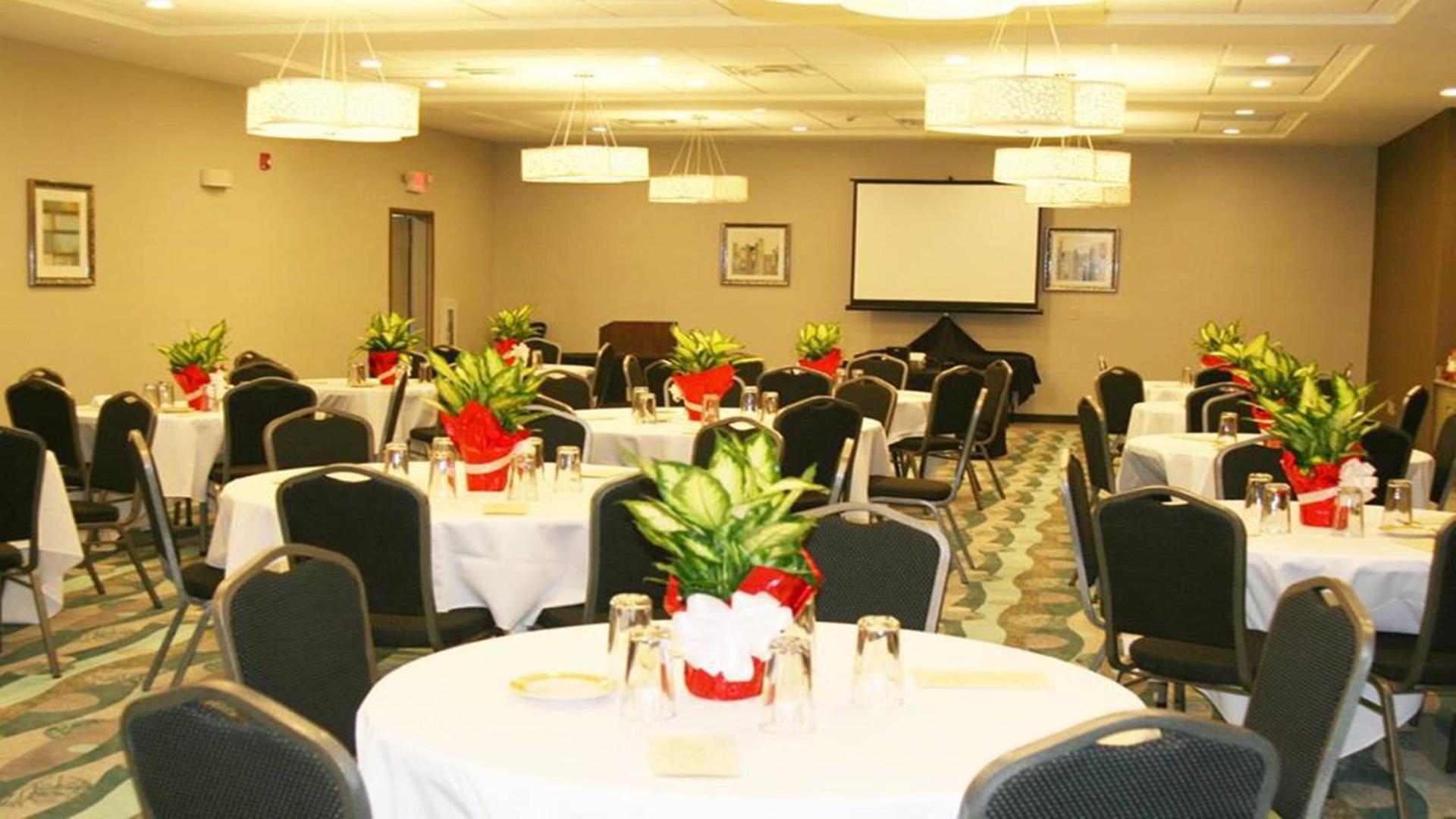 Holiday Inn Guin by IHG photo 57
