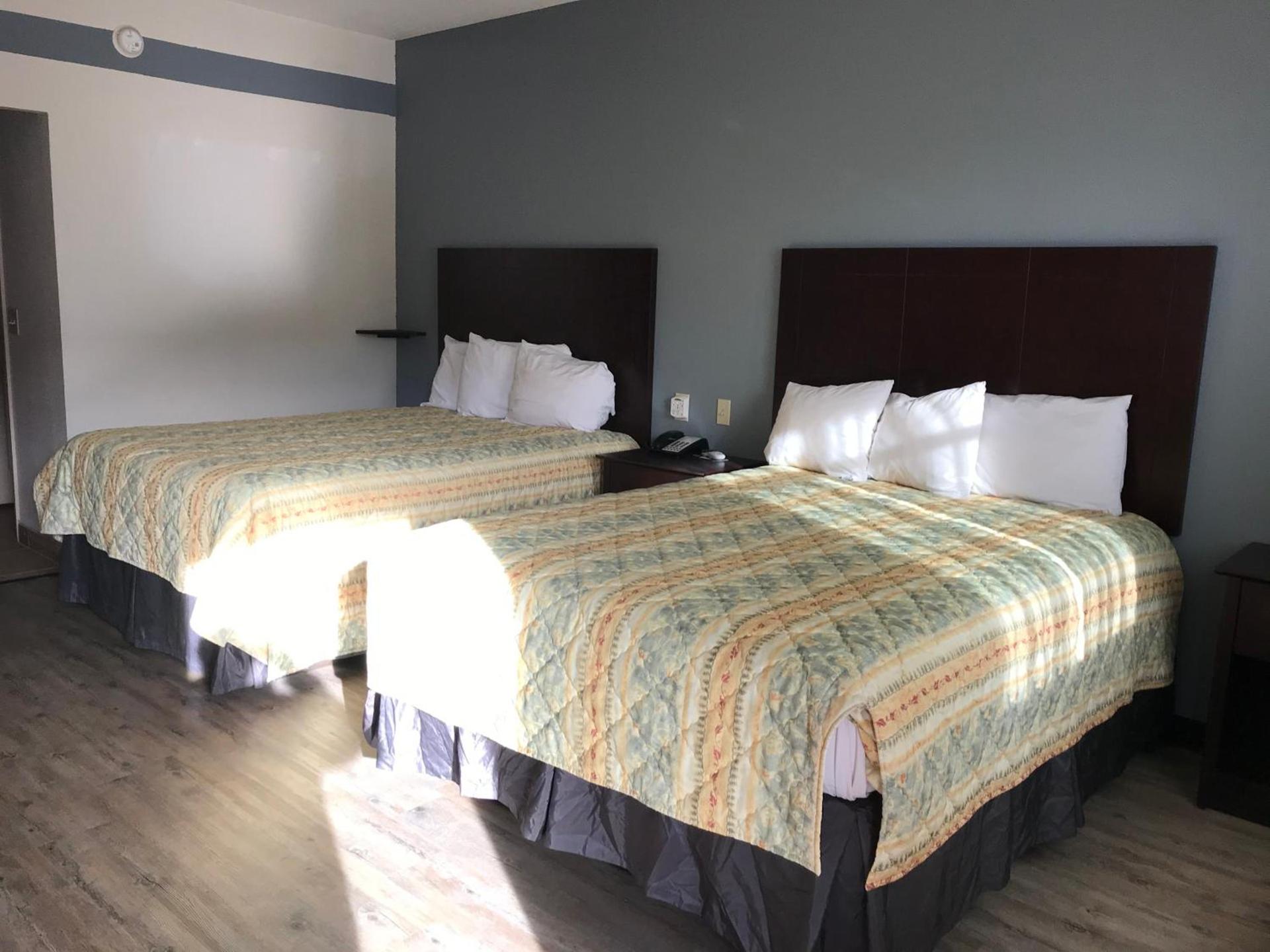 Big Lake Inn and Suites photo 27
