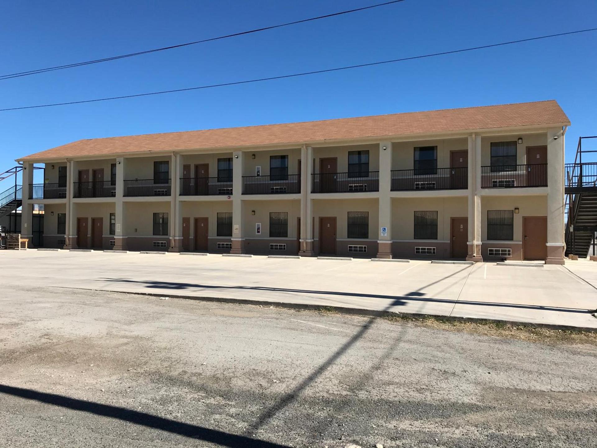 Big Lake Inn and Suites photo 22