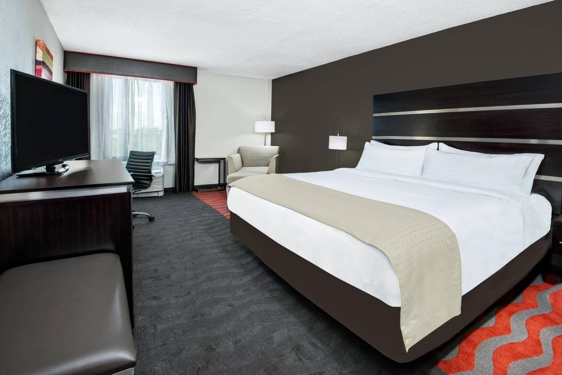 Wyndham Houston Sugarland photo 24