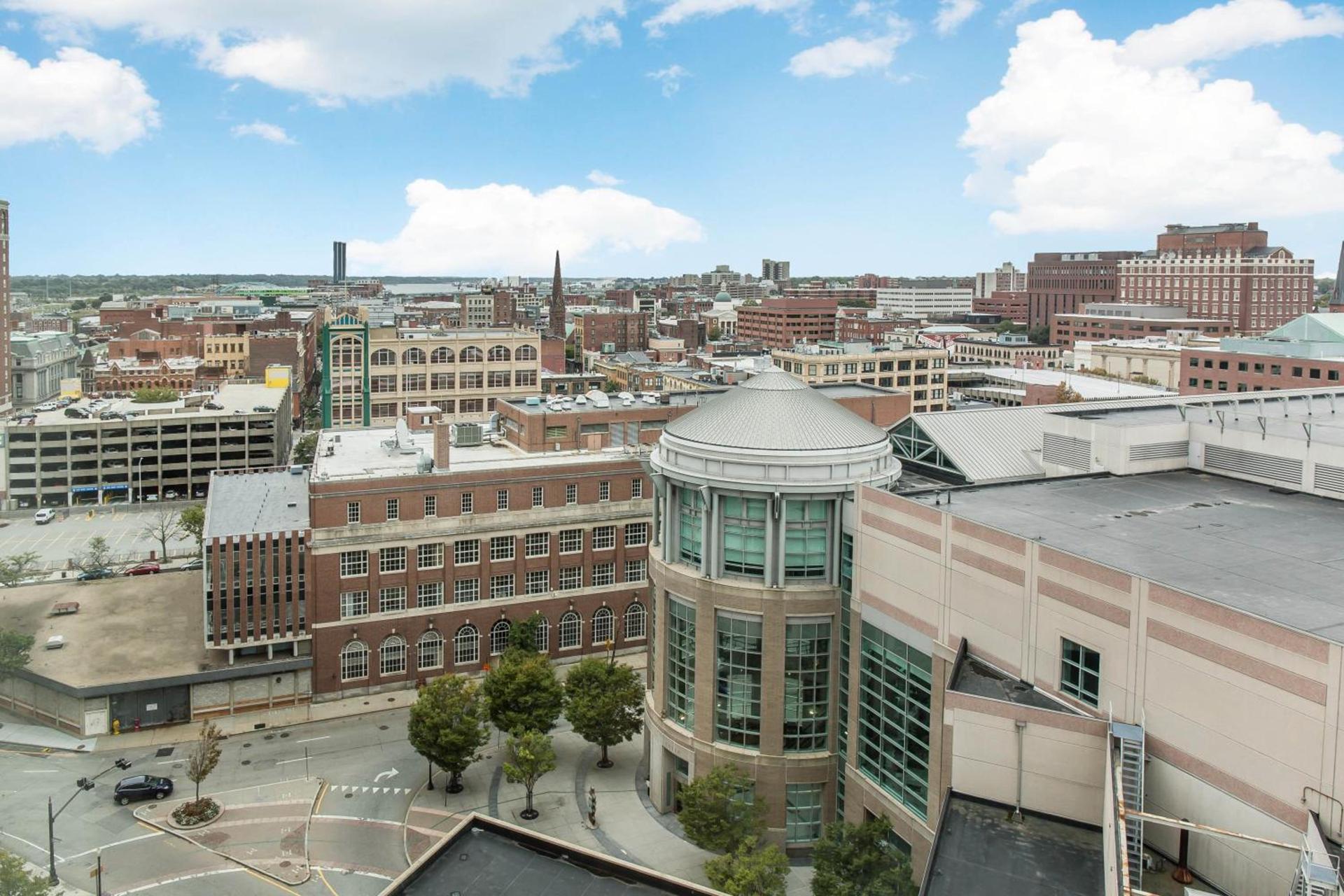 Omni Providence photo 85