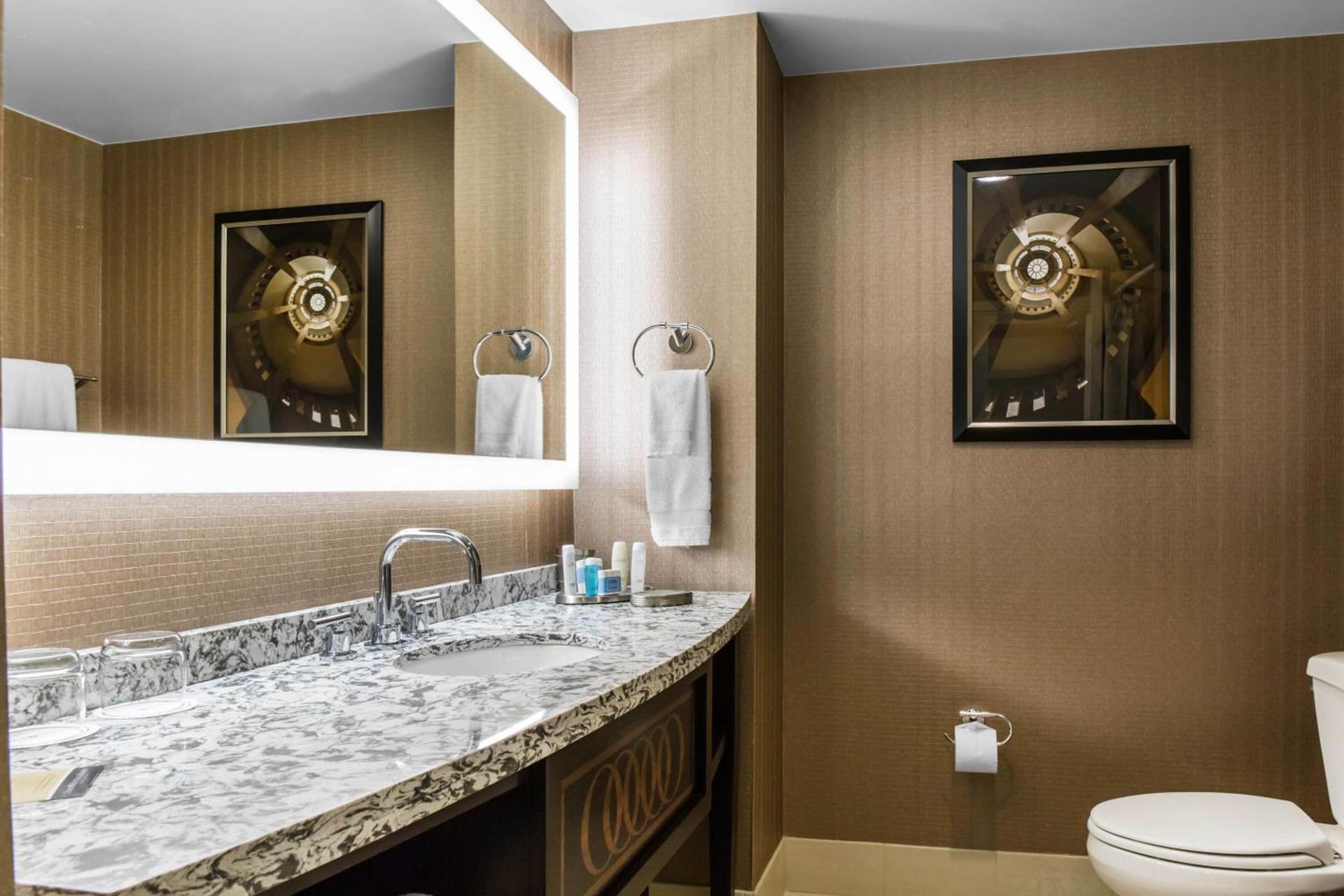Omni Providence photo 84