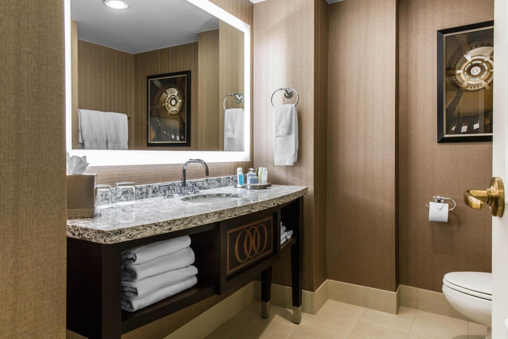 Omni Providence photo 78