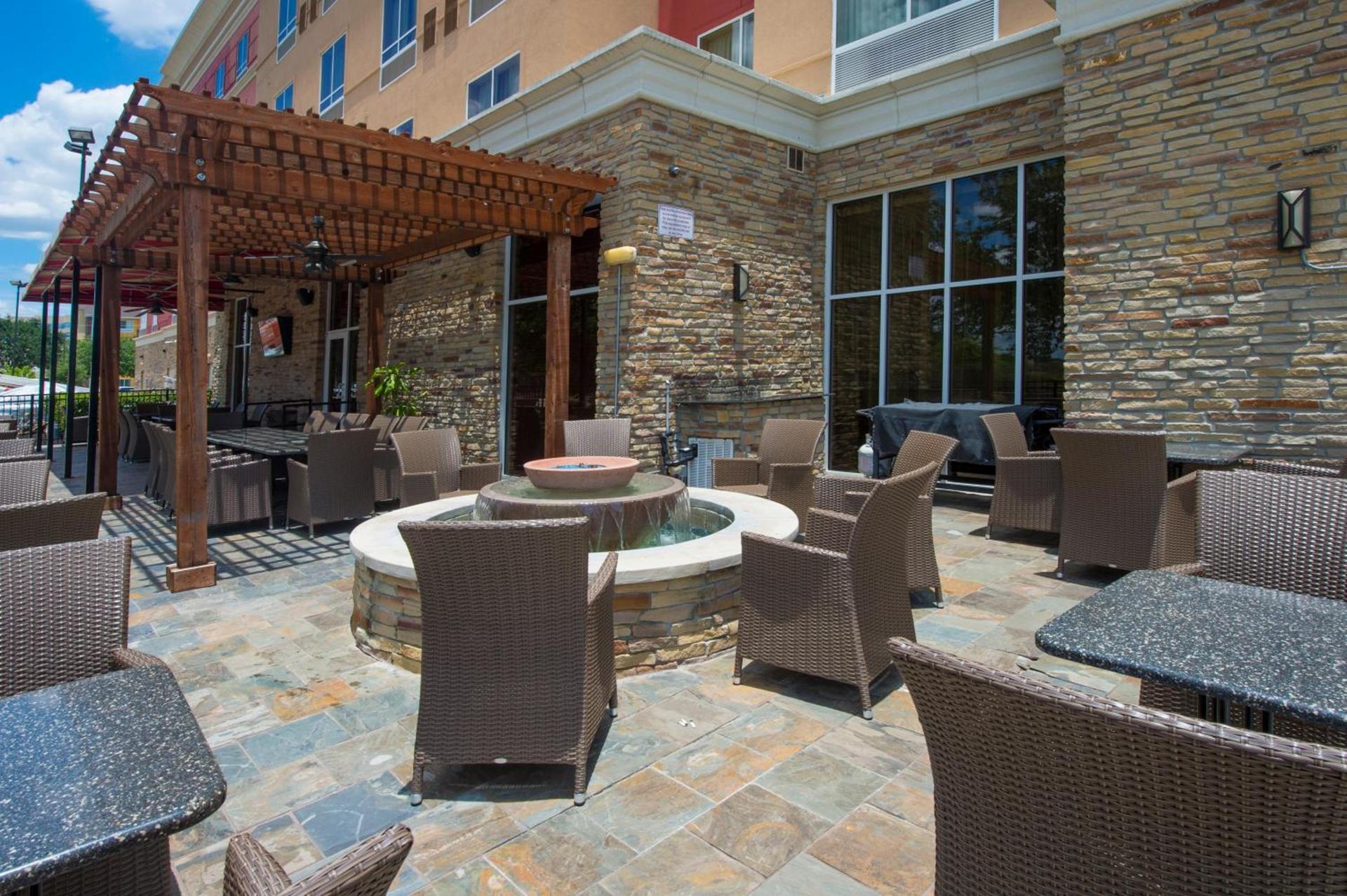 DoubleTree by Hilton Houston Westchase photo 54