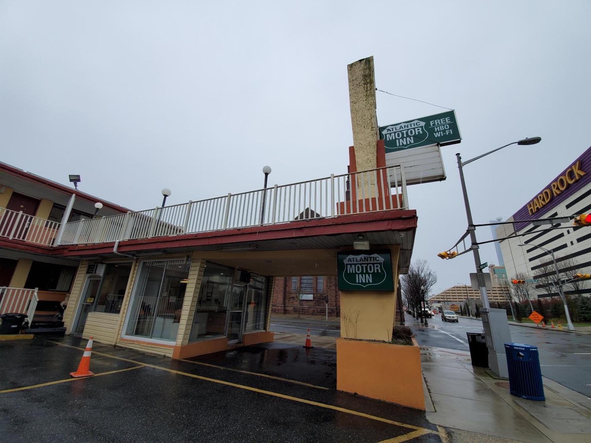 Atlantic Motor Inn Near Boardwalk photo 33