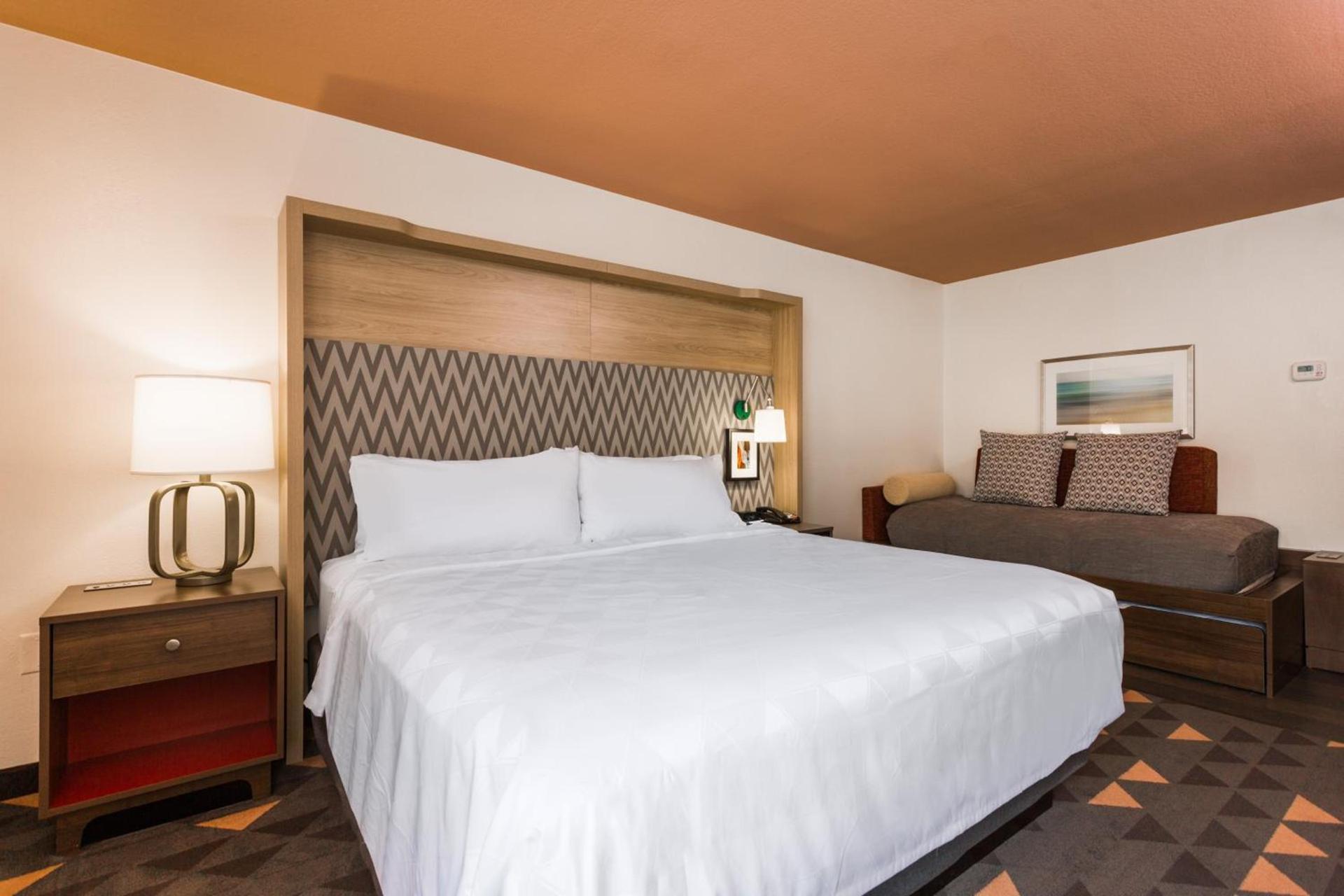 Holiday Inn - Boone - University Area by IHG photo 24