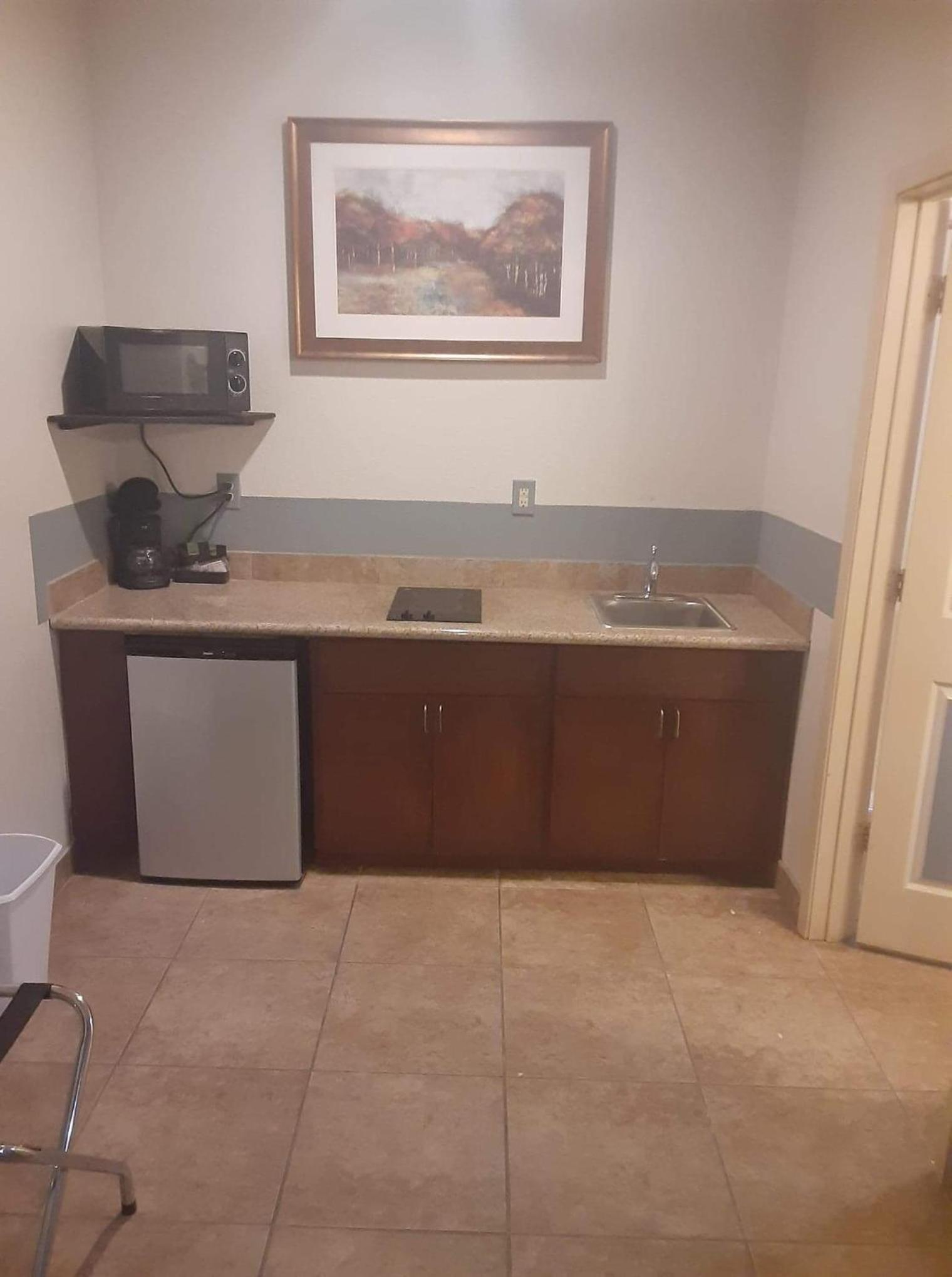 Big Lake Inn and Suites photo 4