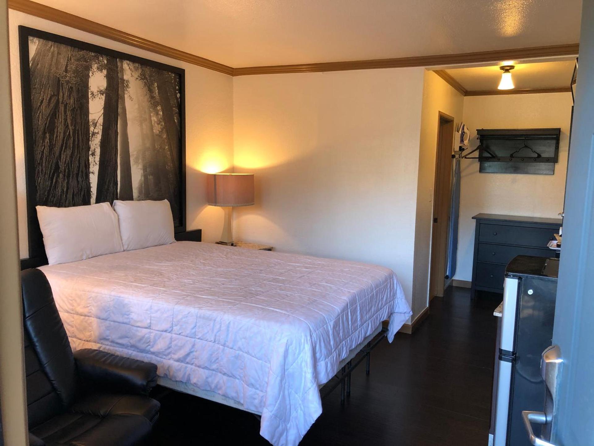 Westwind Lodge photo 37