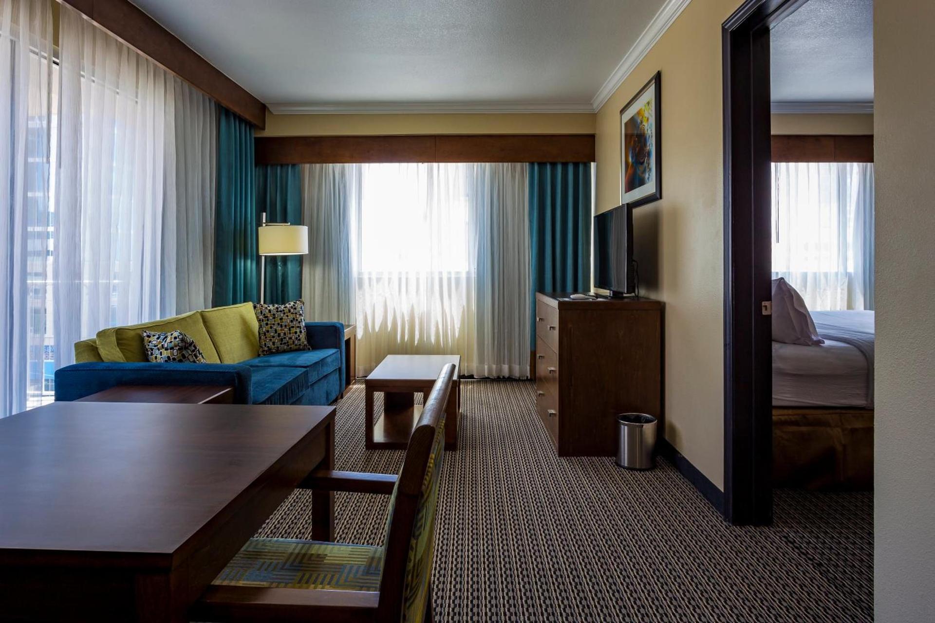 Holiday Inn Houston Downtown by IHG photo 67