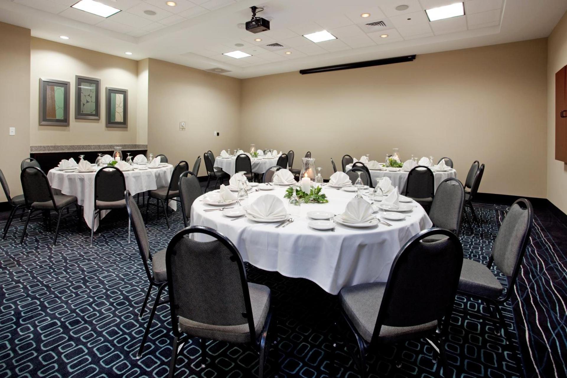Holiday Inn Hammond by IHG photo 14