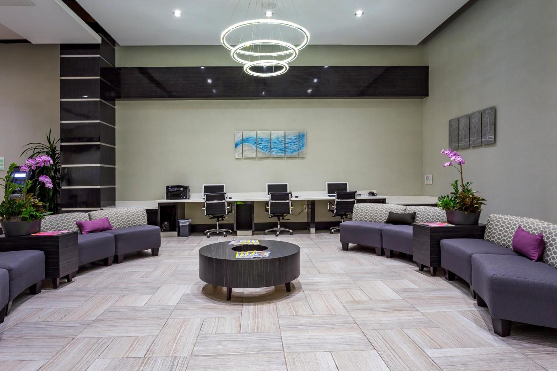 Holiday Inn Houston Downtown by IHG photo 20