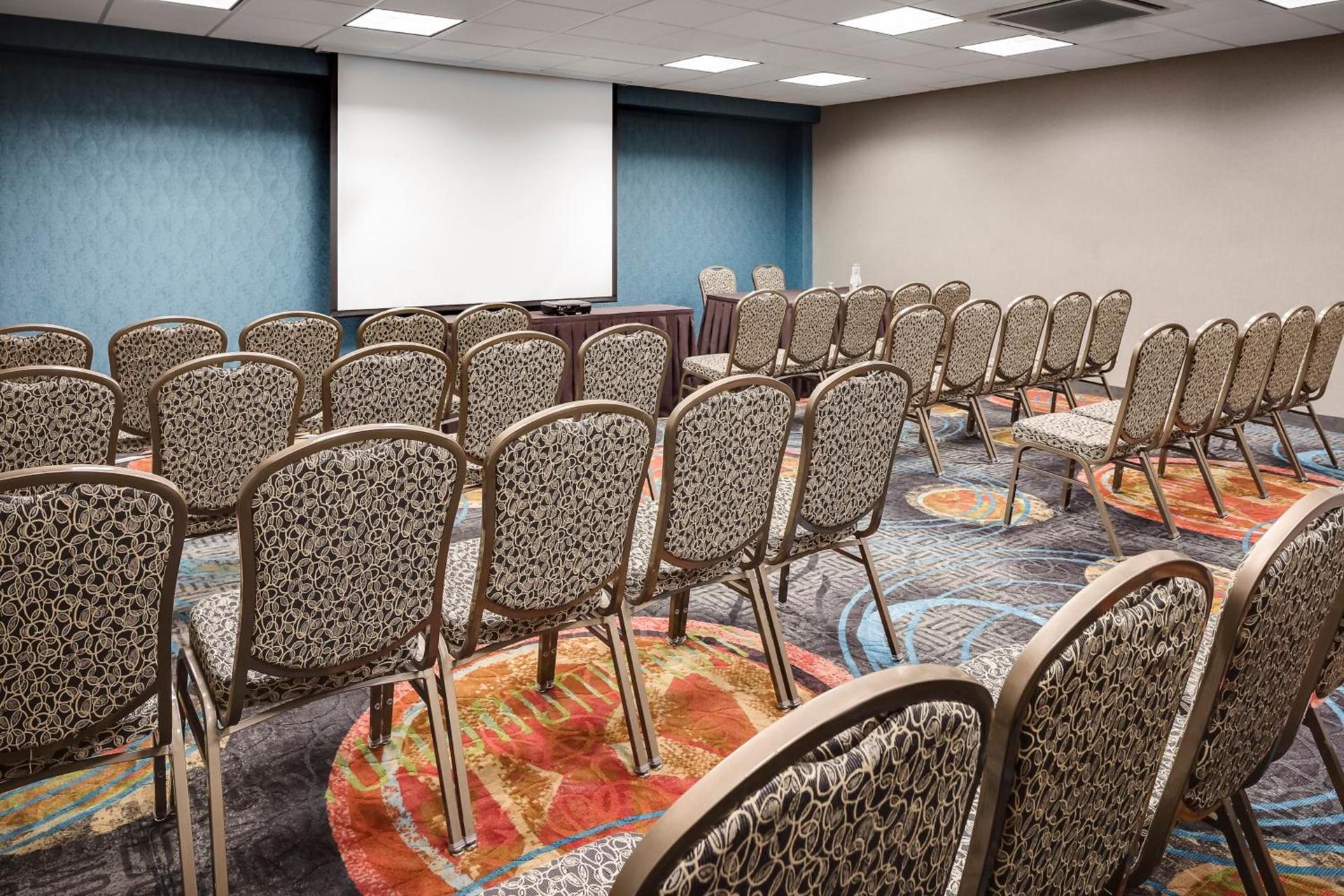 Holiday Inn Wichita East I-35 by IHG photo 15