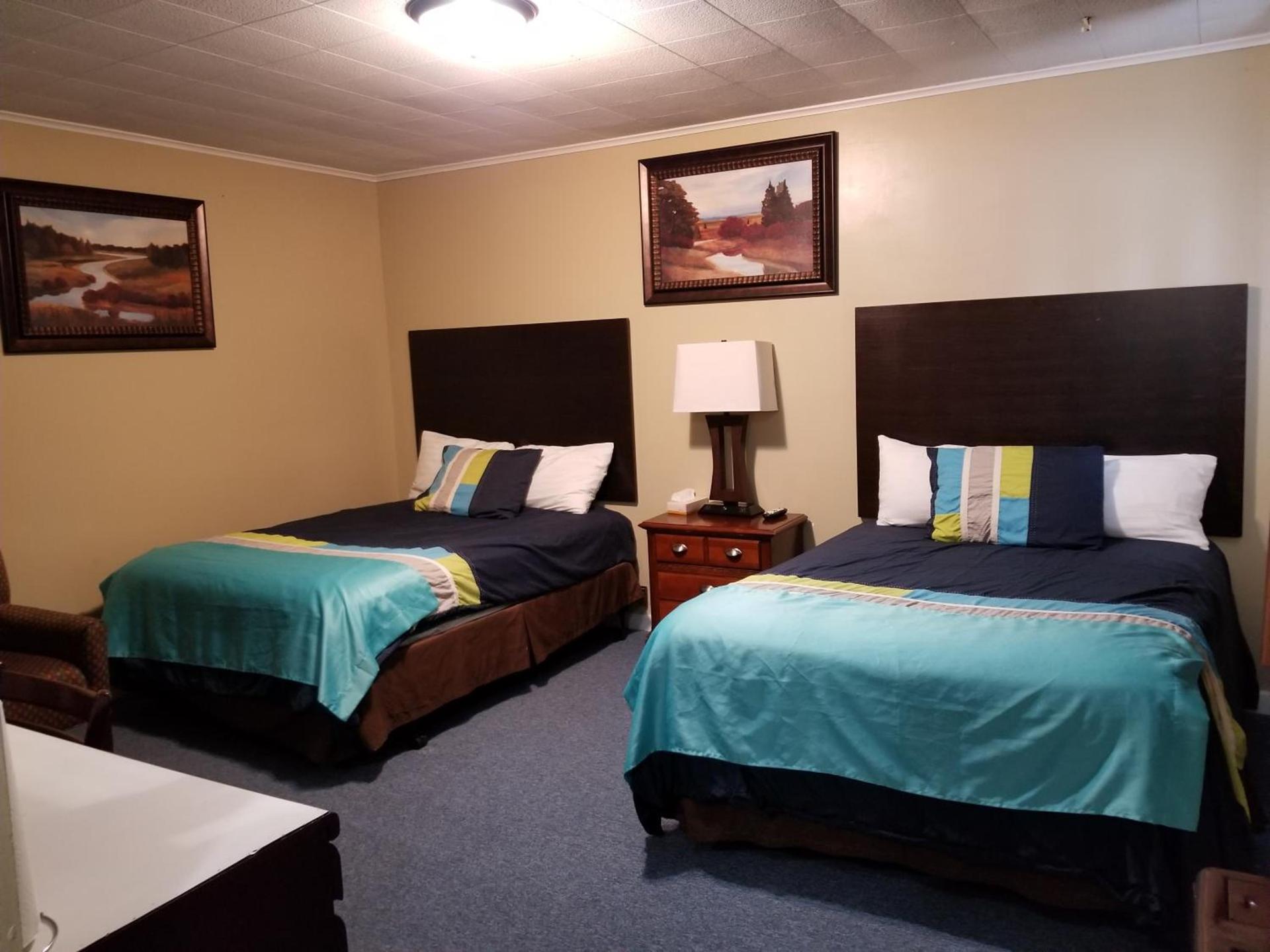 Fiesta City Motel photo 24