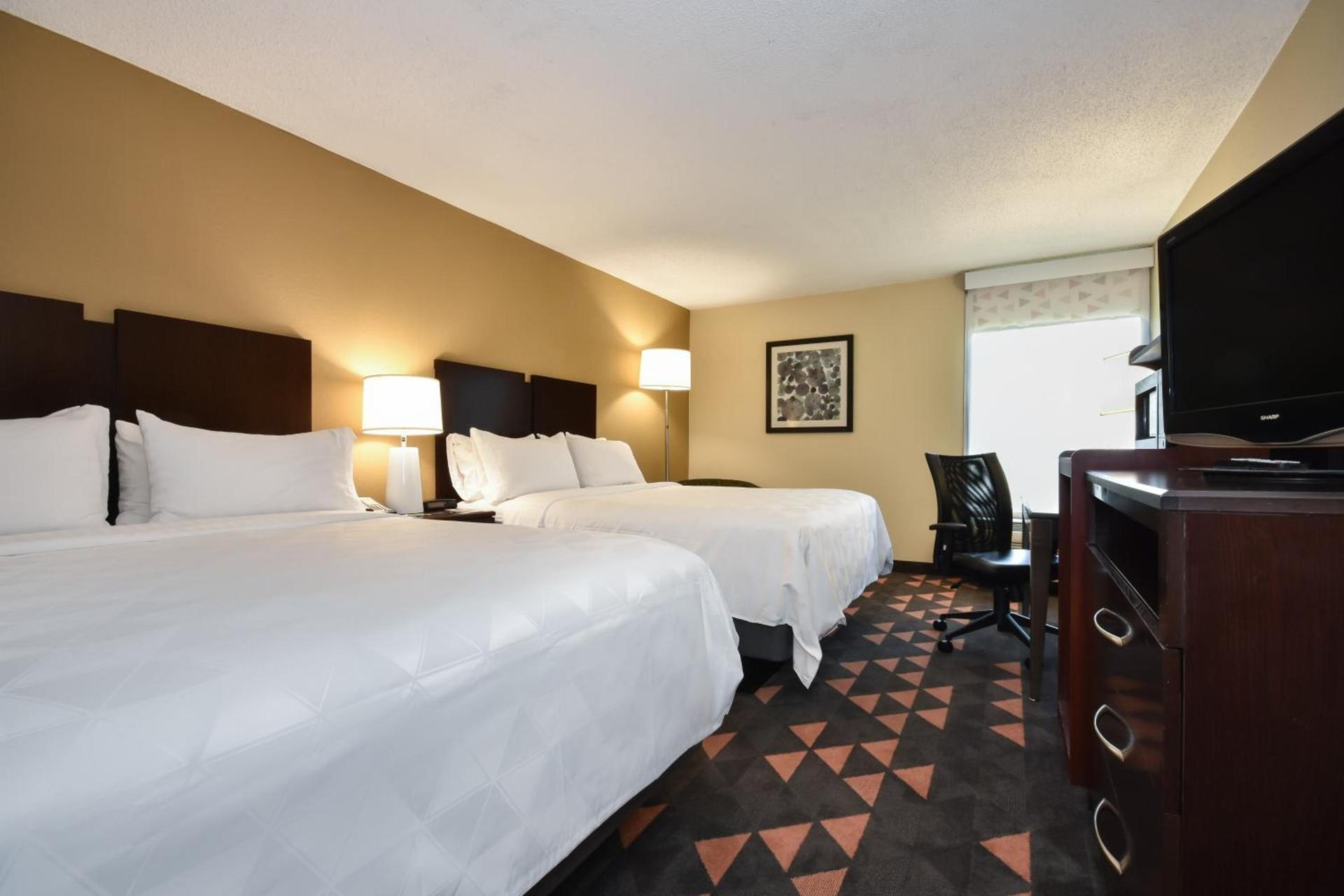 Holiday Inn Lumberton by IHG photo 21