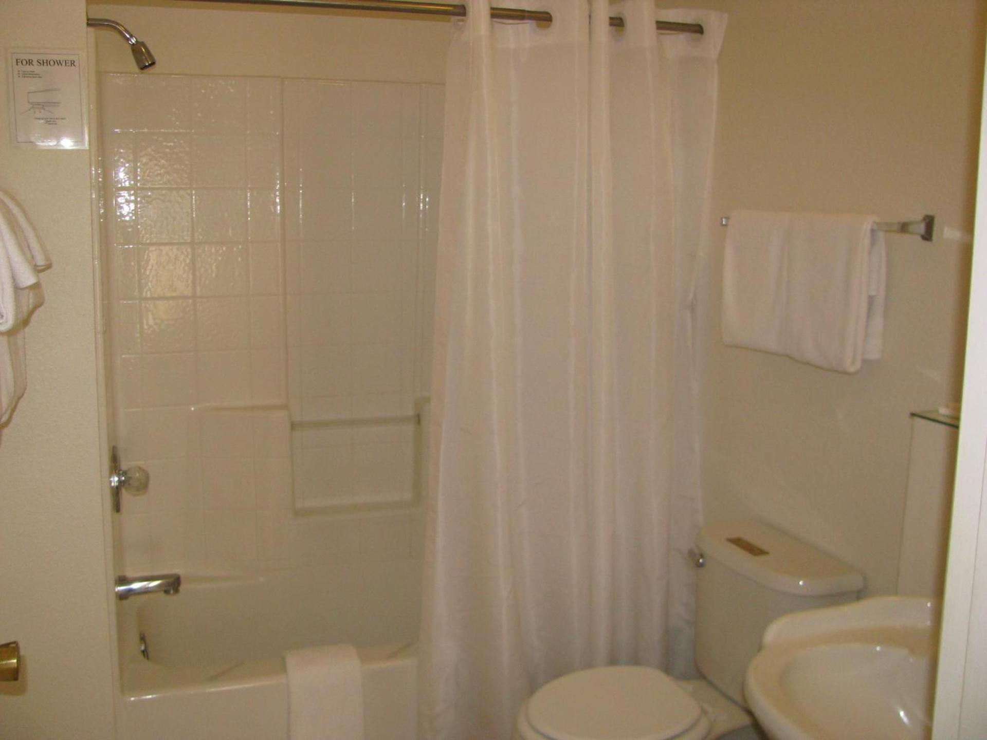 5th Street Inn photo 32