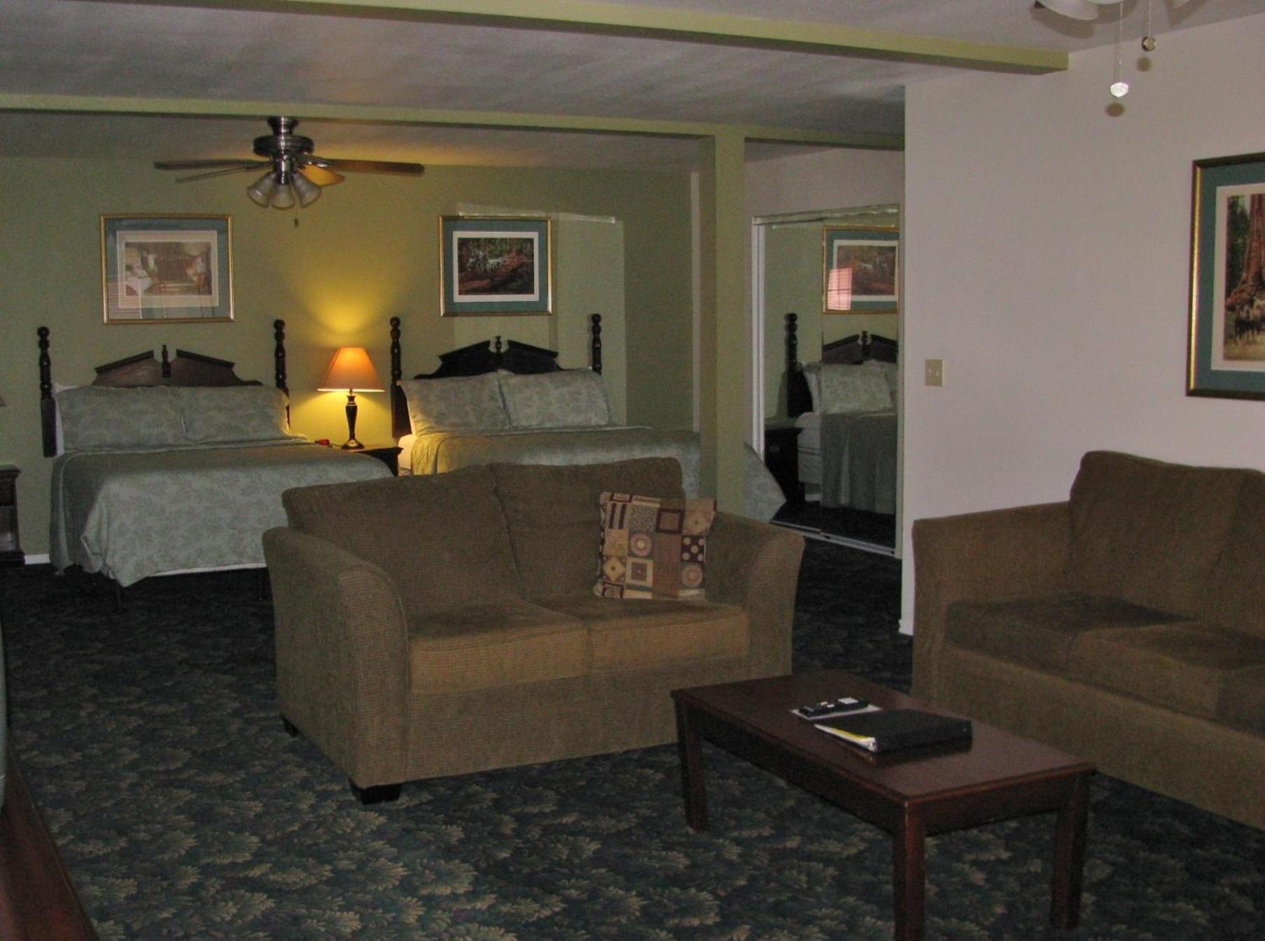 5th Street Inn photo 40