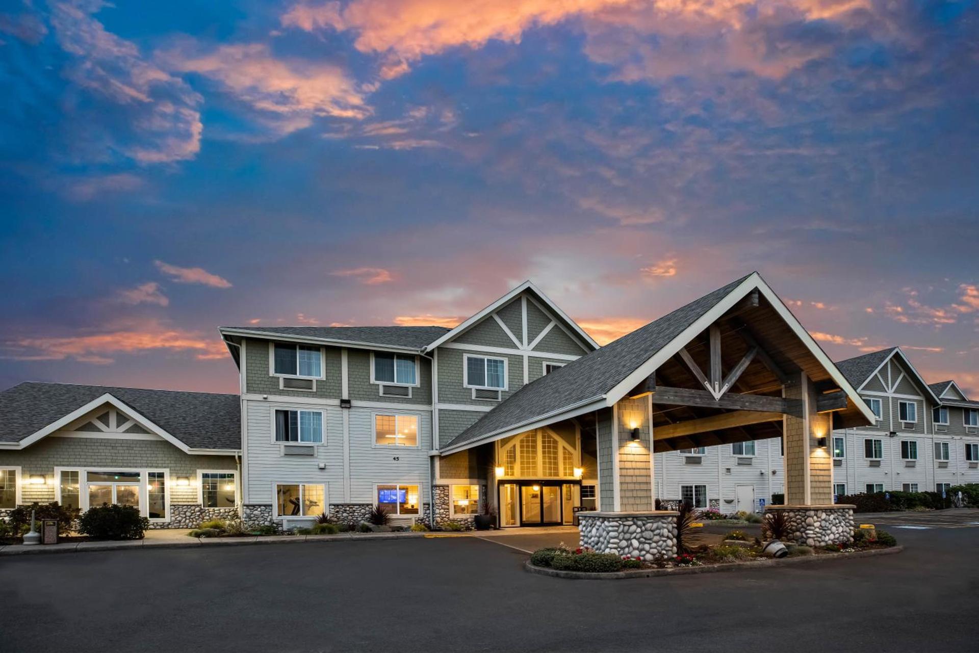 La Quinta by Wyndham Newport photo 50
