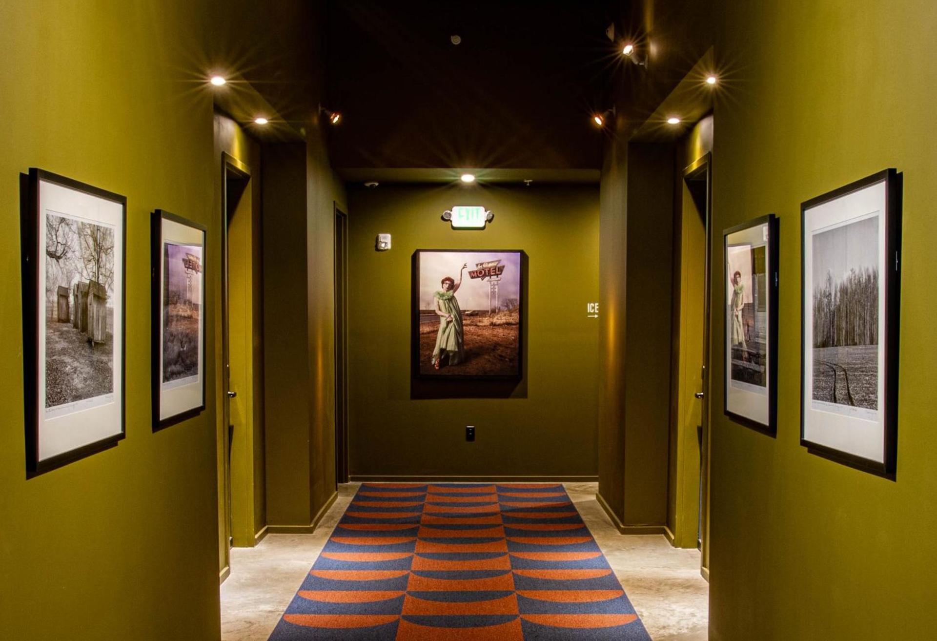 Travelers Hotel photo 16