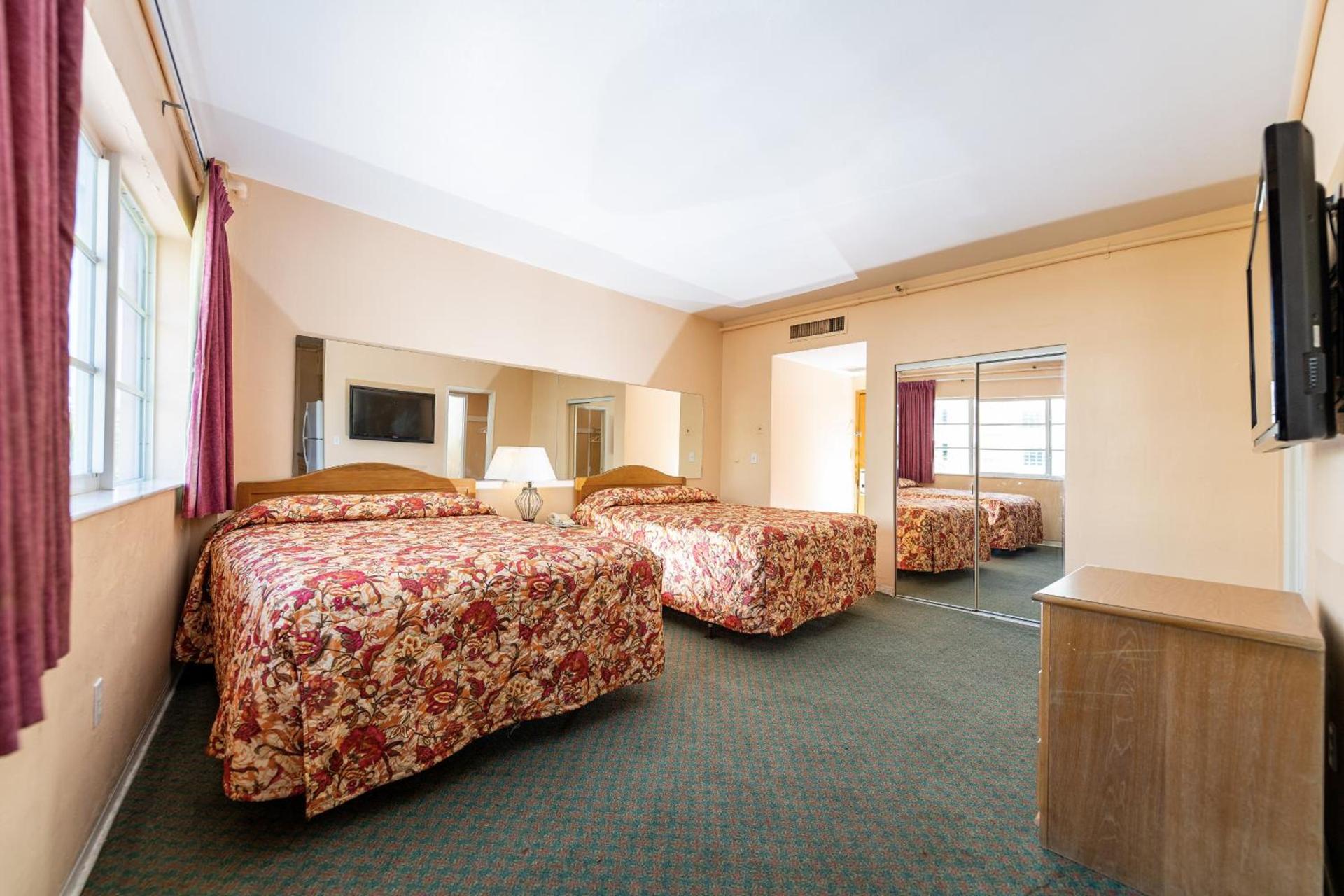 Ocean Beach Hotel photo 5