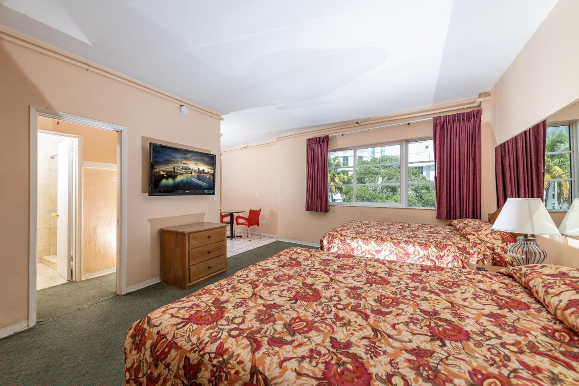 Ocean Beach Hotel photo 14