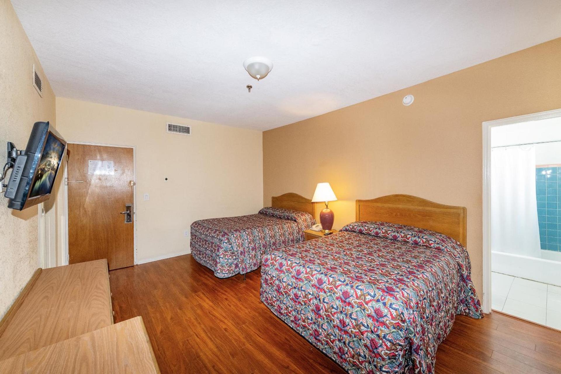 Ocean Beach Hotel photo 15