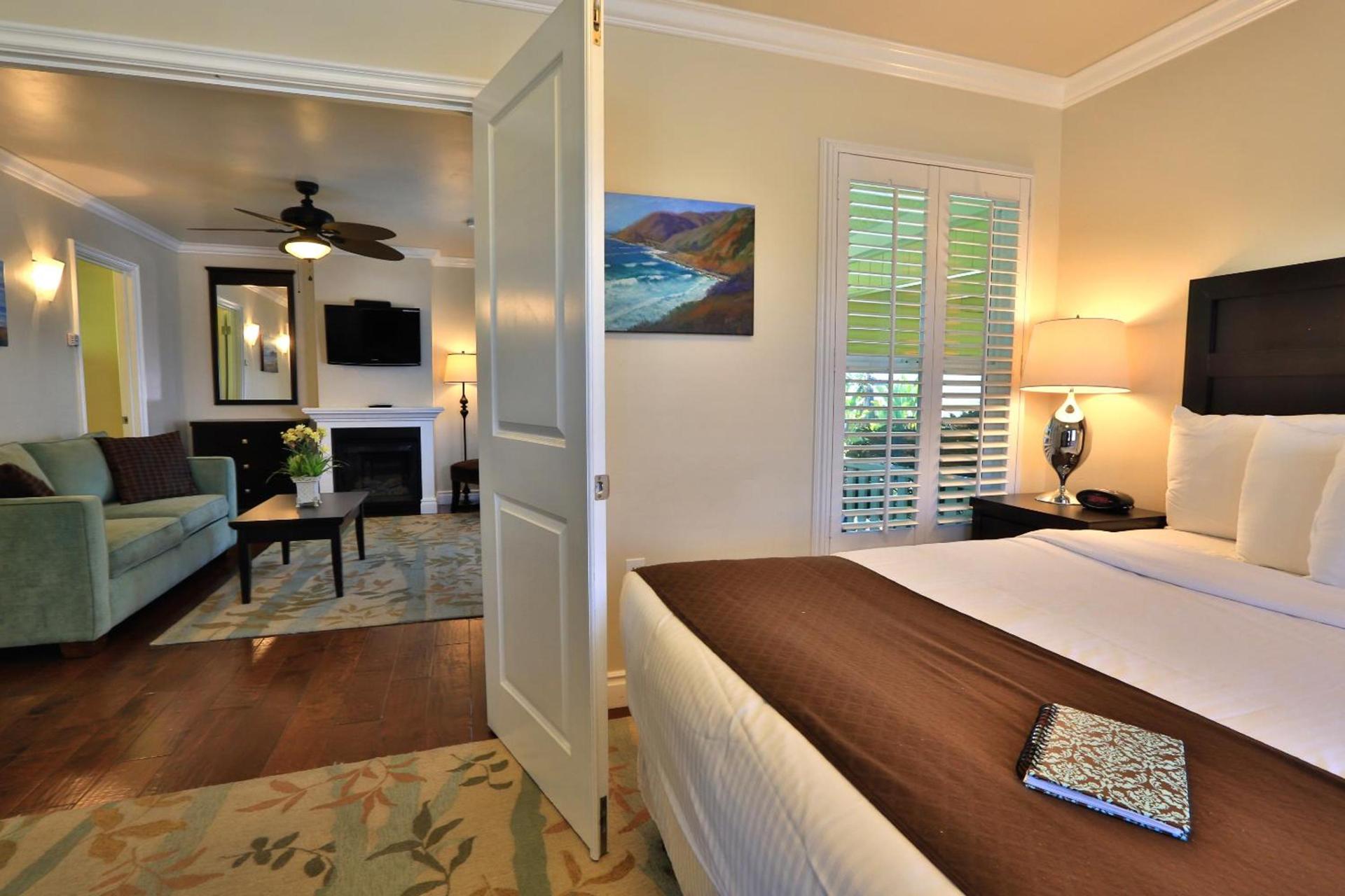 Beach Bungalow Inn and Suites photo 18