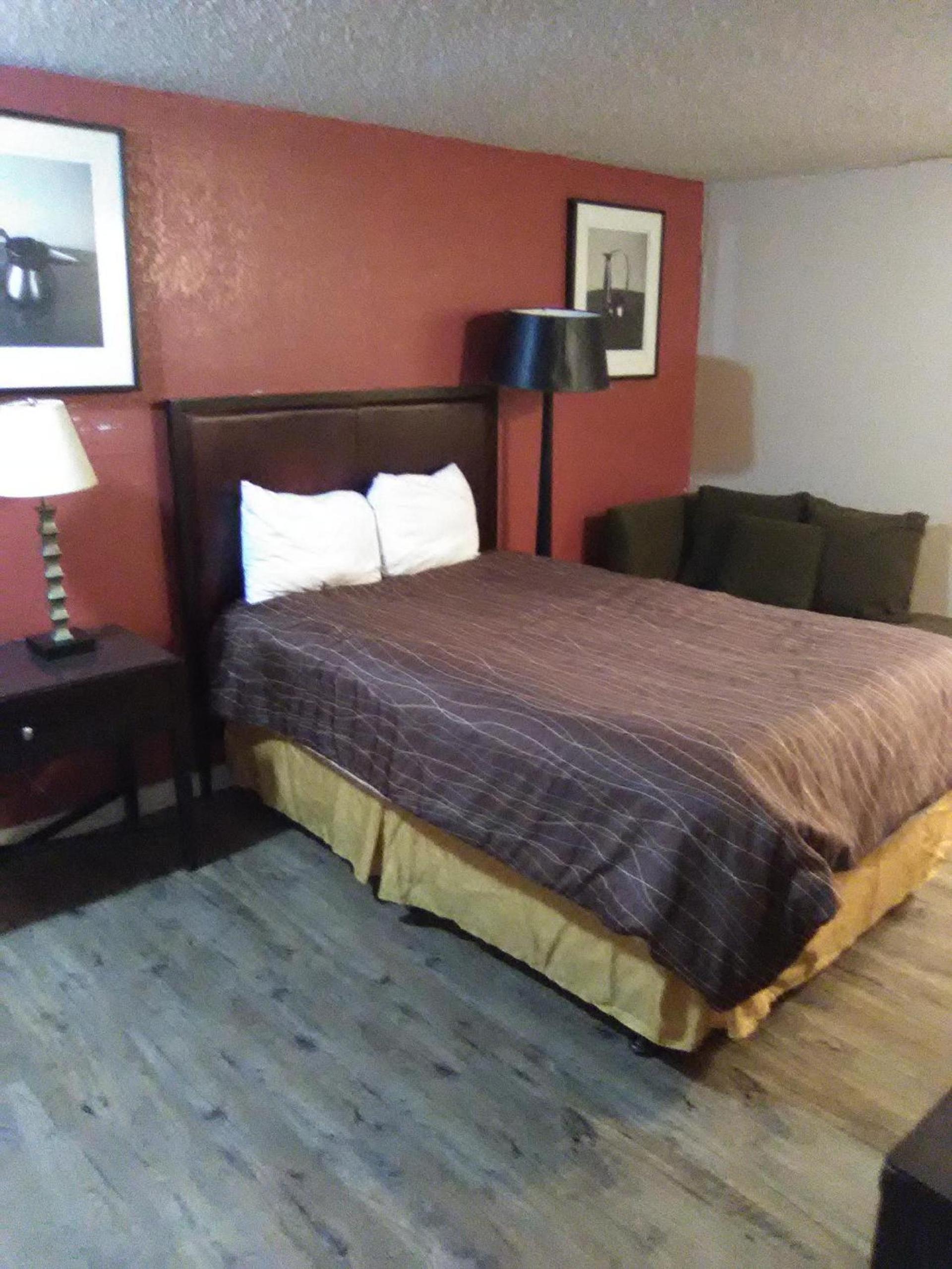Nation's Inn Kinston photo 9