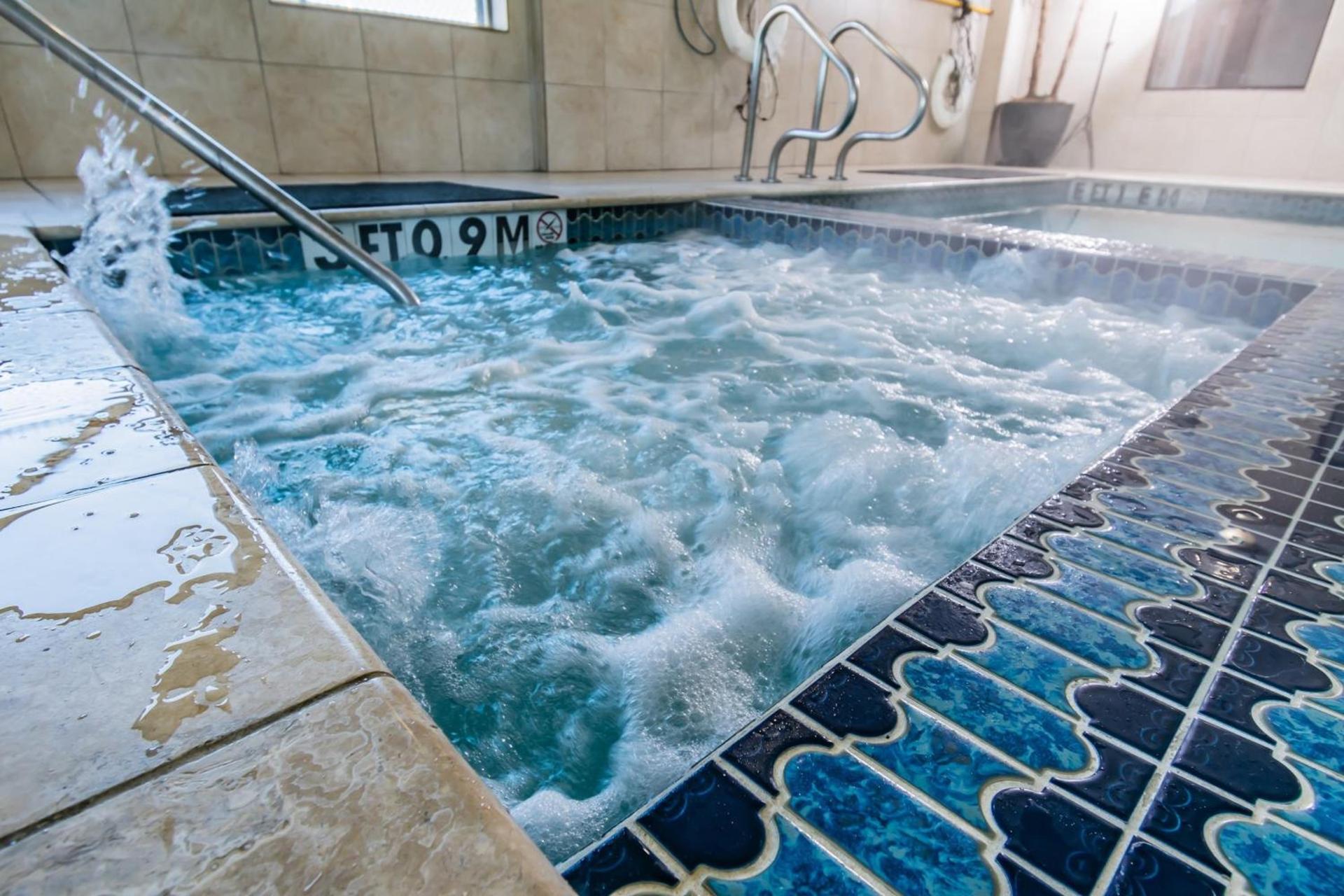Holiday Inn Houston-Webster by IHG photo 7