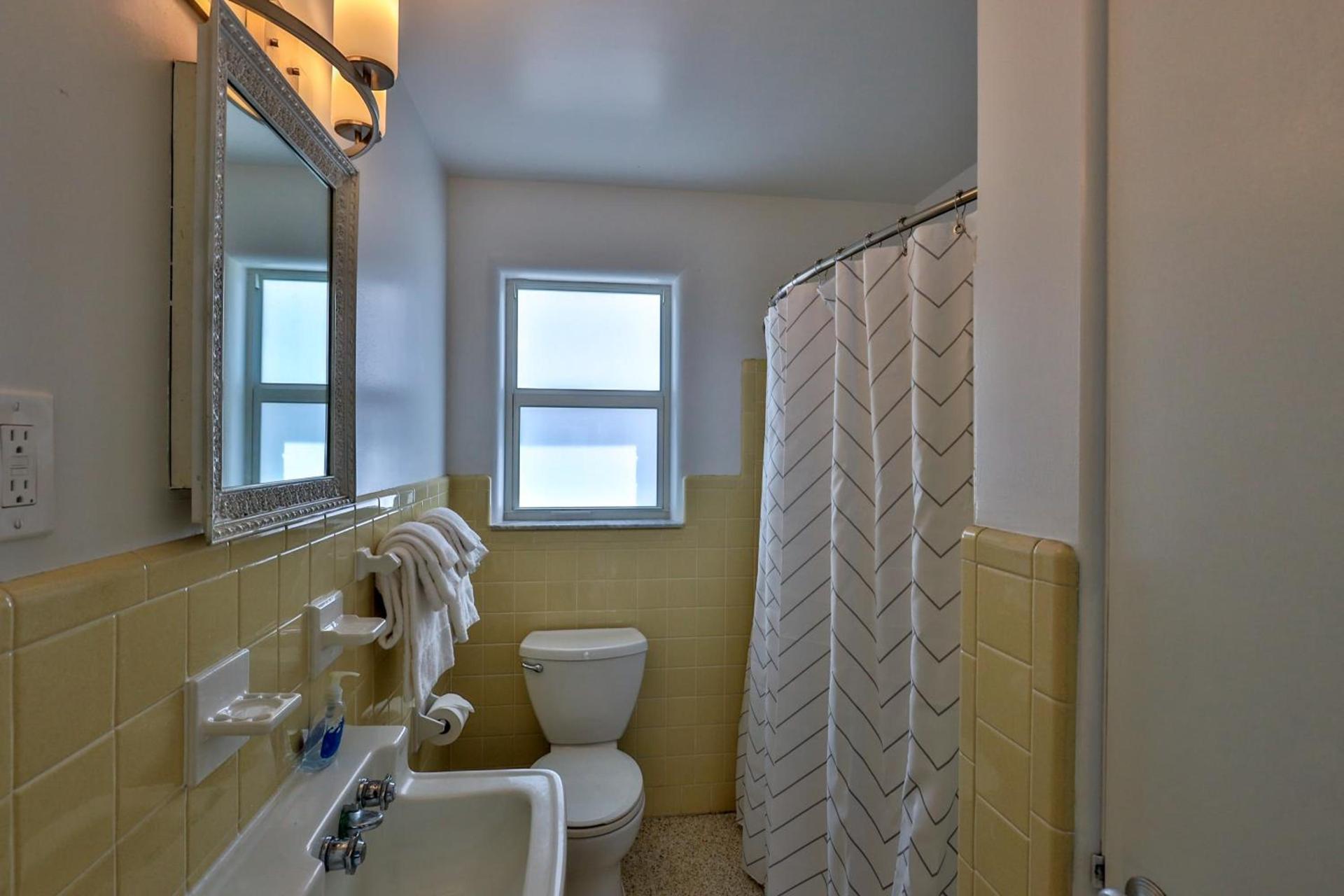 Ocean Eleven Suites photo 3
