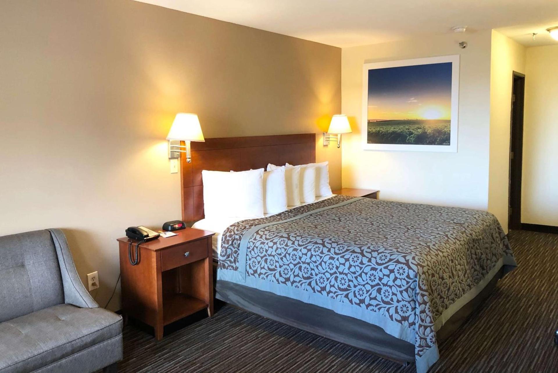 Days Inn by Wyndham Rio Rancho photo 6