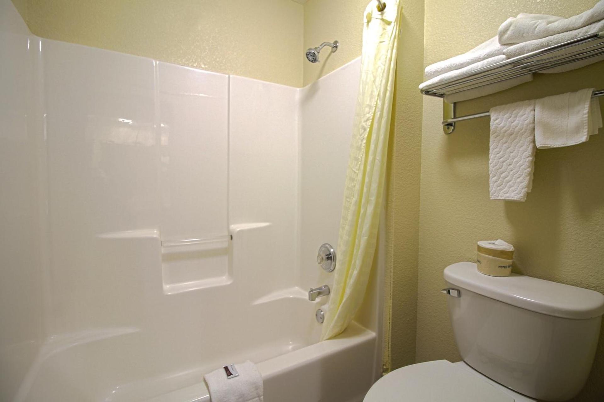 Geneva Motel photo 31