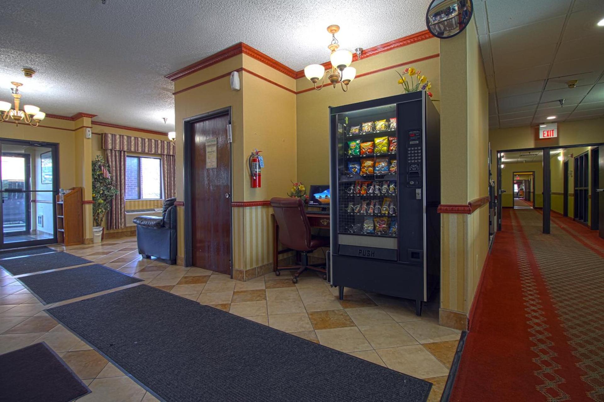 Geneva Motel photo 19